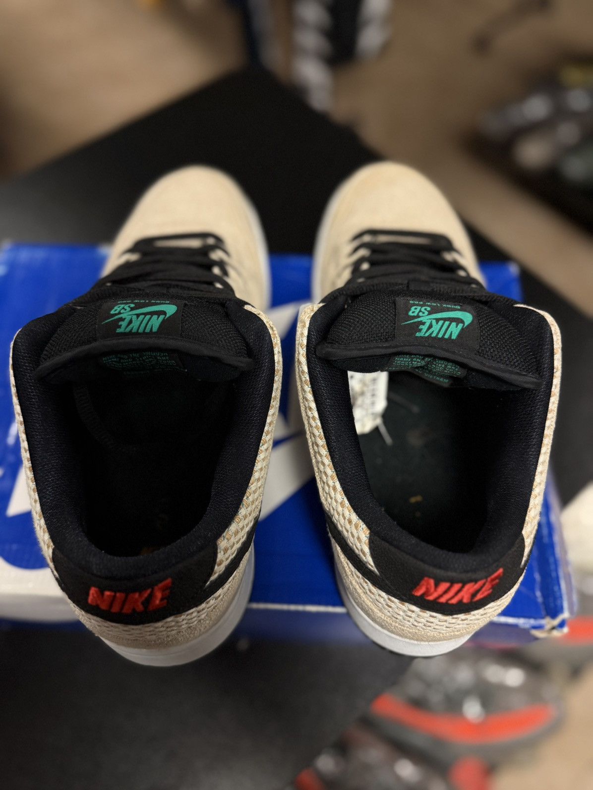 Nike Size 11 - Nike SB Dunk Low Hemp 420 (313170-206) 2016 Size US 11 / EU 44 - 8 Thumbnail