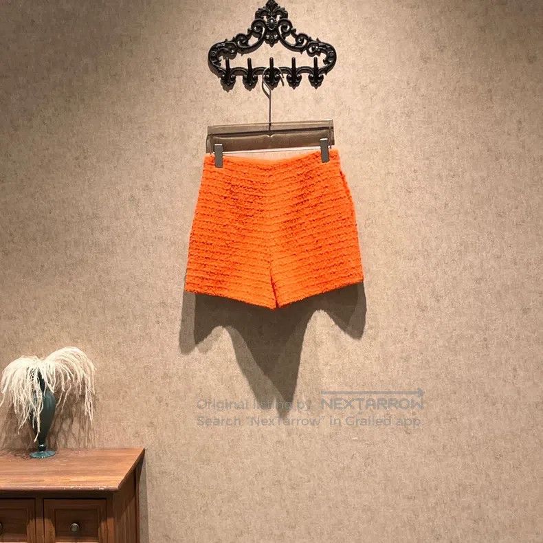 Valentino Valentino Orange tweed sequin Chanel-style shorts jacket Size S / US 4 / IT 40 - 5 Thumbnail