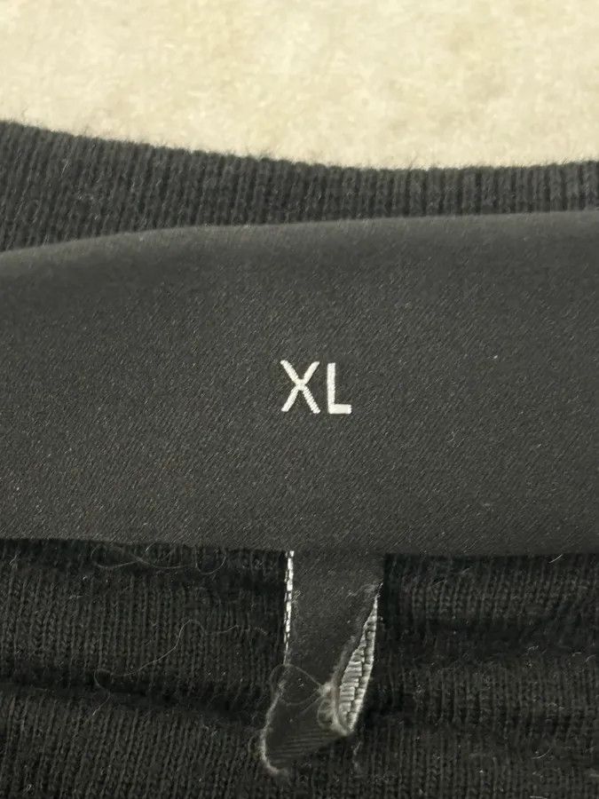 Emporio Armani SS2018 Emporio Armani Navy Wool Camouflage Sweater Size US M / EU 48-50 / 2 - 9 Thumbnail
