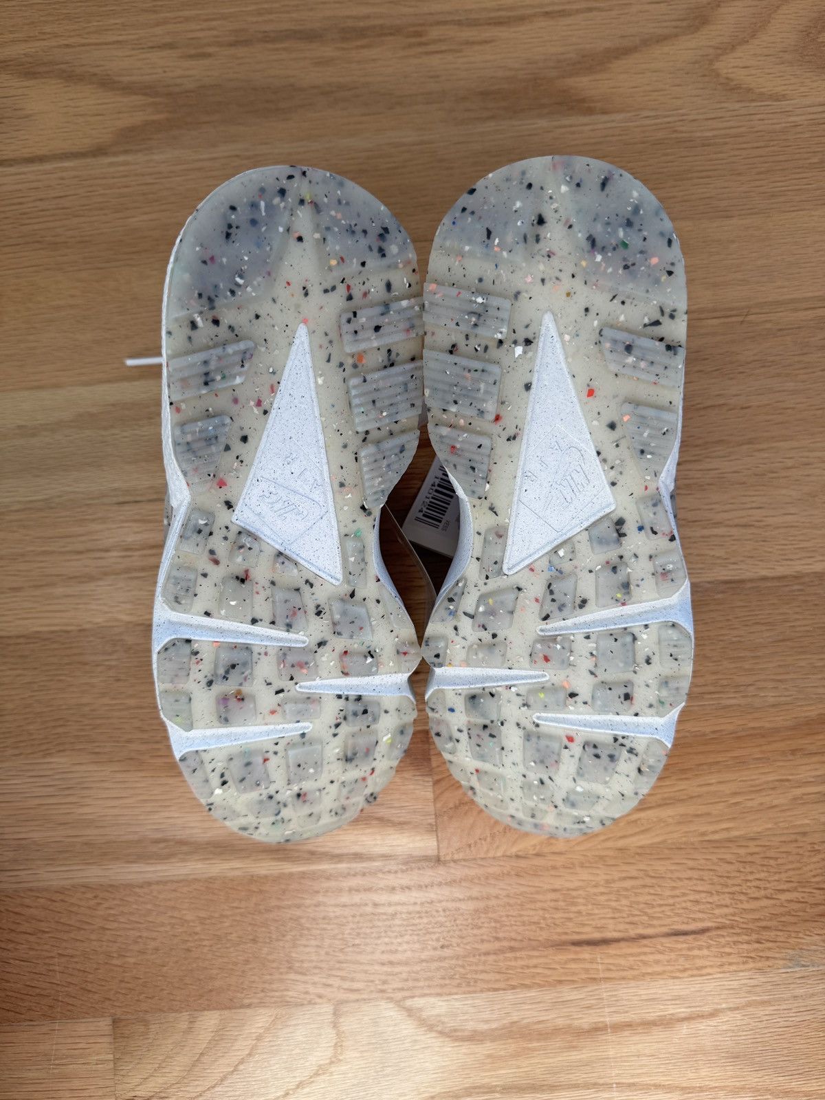 Nike WMNS AIR HUARACHE CRATER PREMIUM 'WHITE ORANGE' Size US 7 / IT 37 - 6 Thumbnail