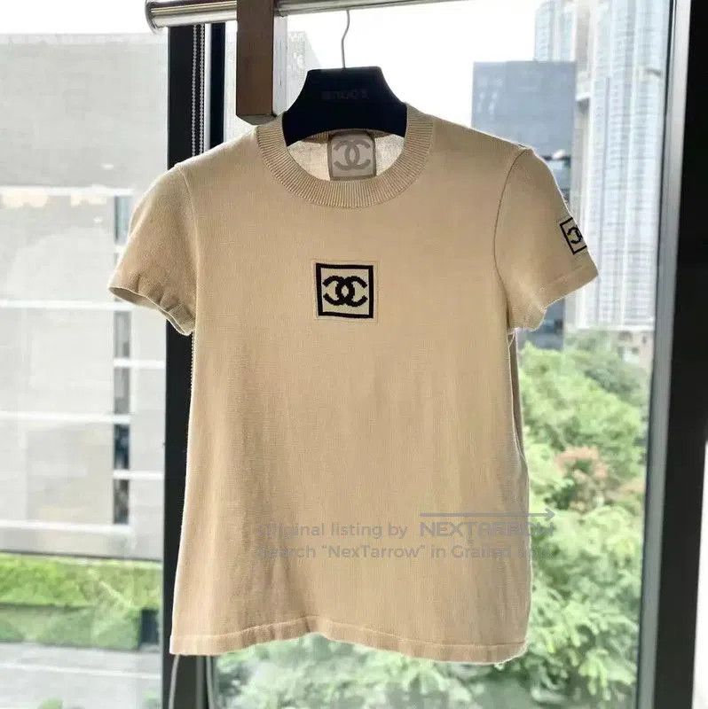 Chanel Chanel Khaki Cotton Women's T-shirt . Size XXS / US 00 / IT 34 - 1 Thumbnail