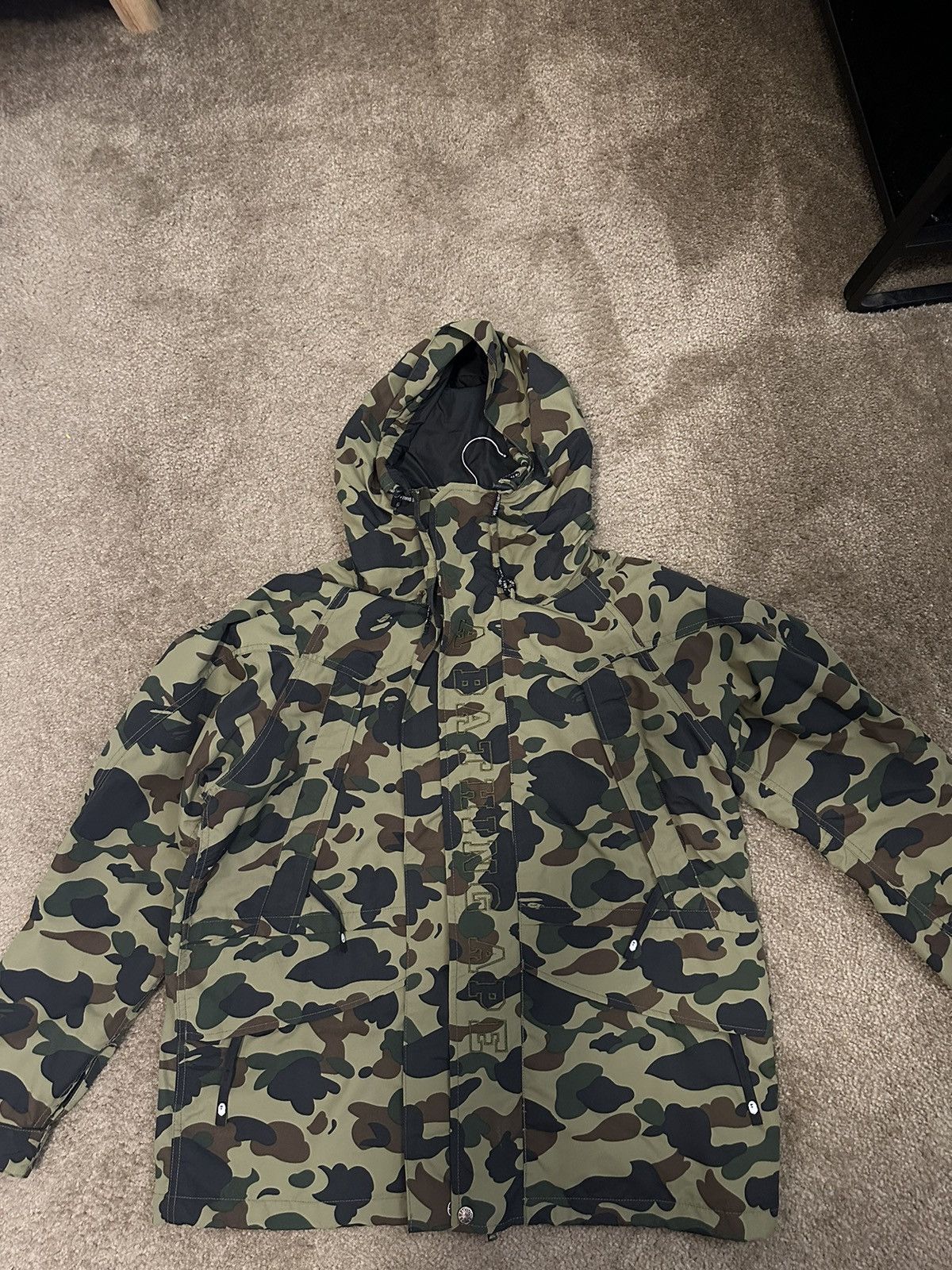 image of Bape 1St Camo Snowboard Jacket in Green, Men's (Size 2XL)