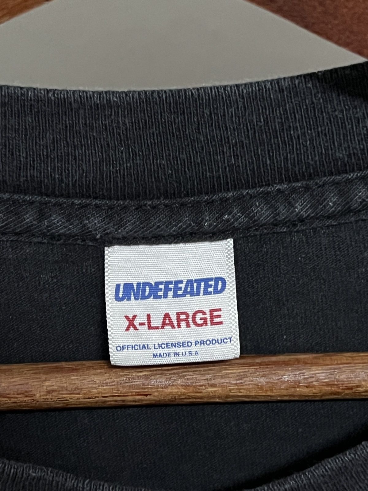 Undefeated Undefeated x Los Angeles Lakers 17th World Champions Tee Size US XL / EU 56 / 4 - 8 Thumbnail