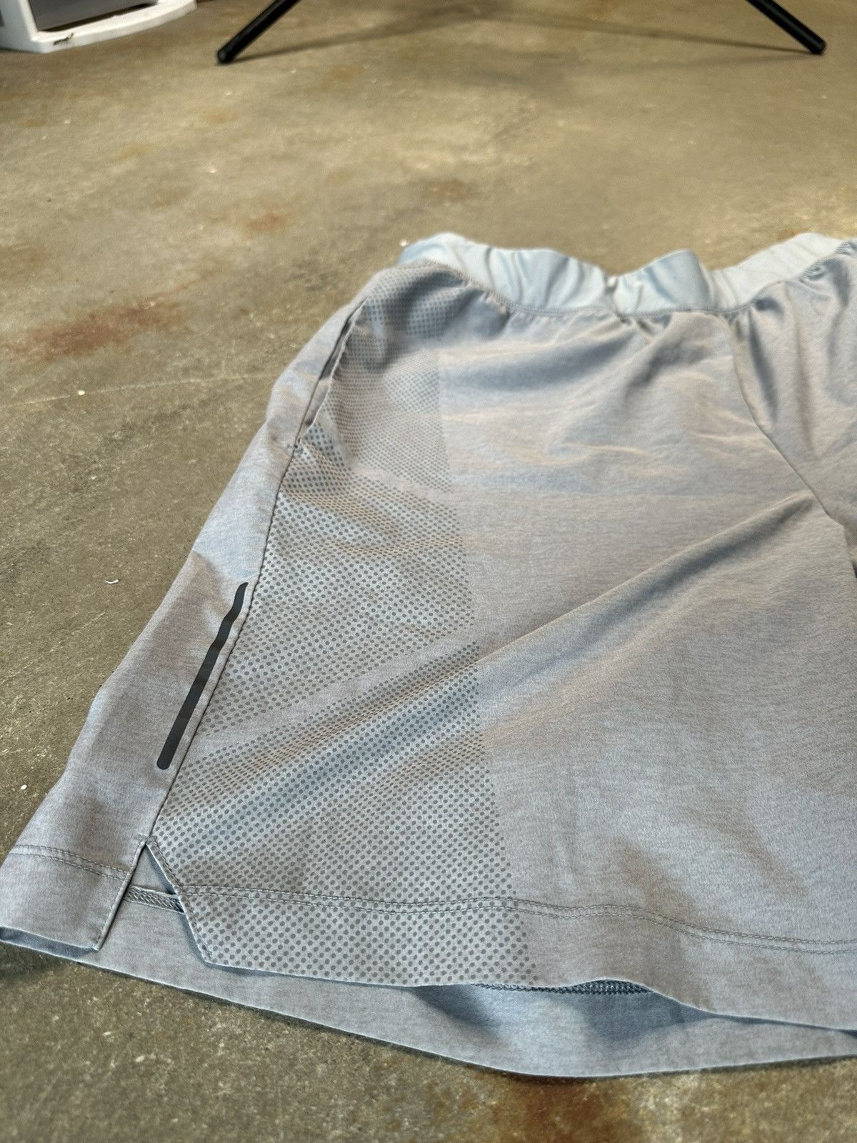 Asics × Gymshark ASICS active wear shorts Size US 34 / EU 50 - 3 Thumbnail