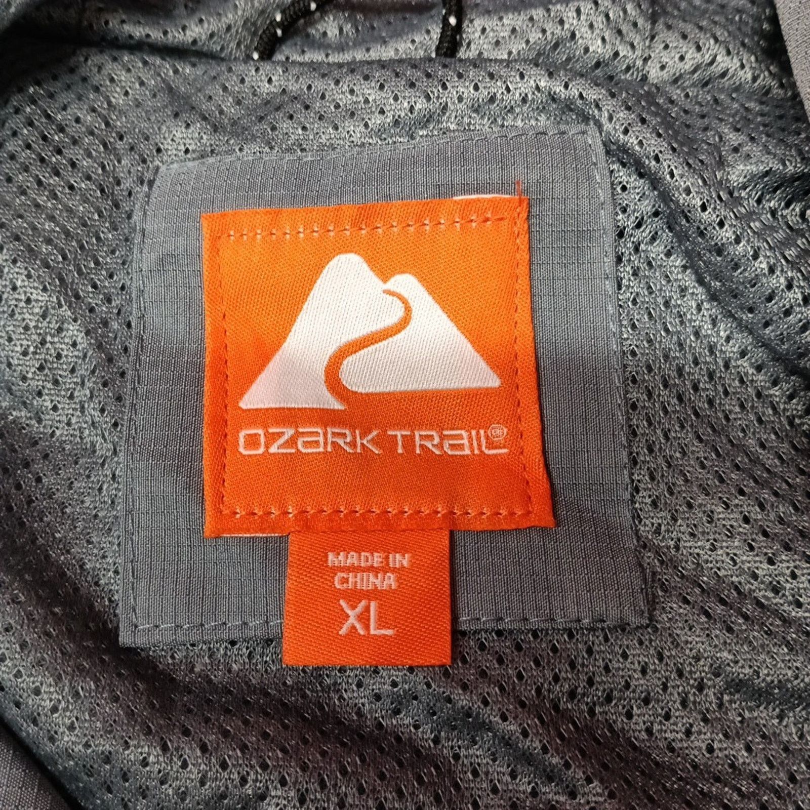 Other Ozark Trail Windbreaker Jacket Mens Size XL Gray Zip Pockets Size US XL / EU 56 / 4 - 5 Thumbnail