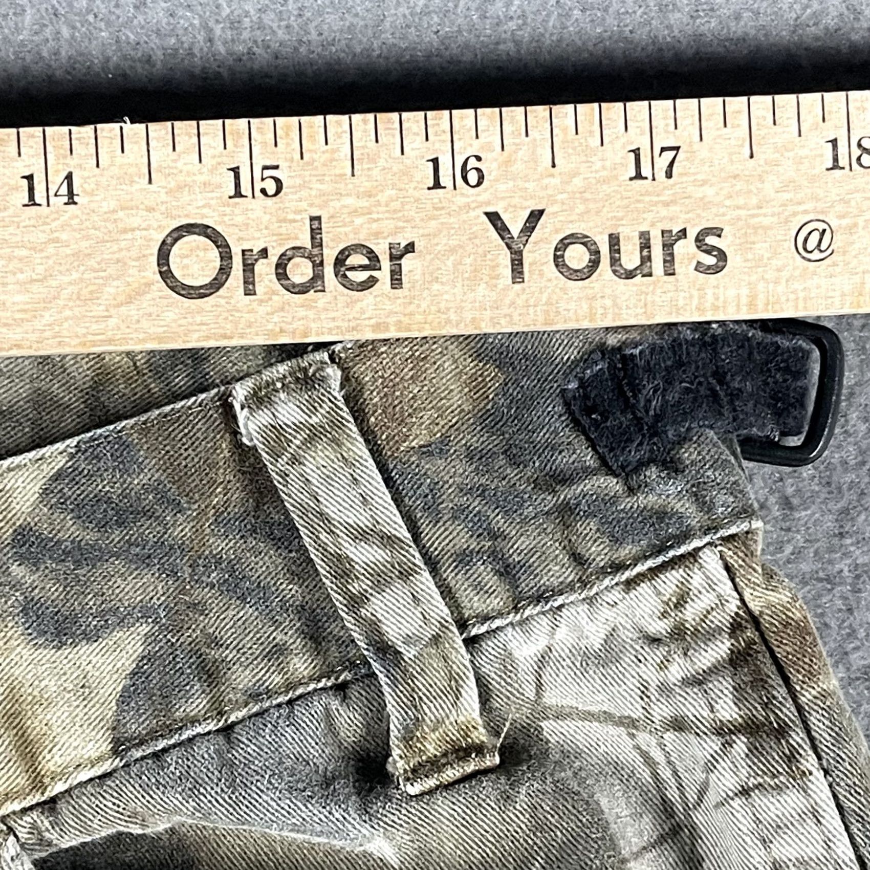 Realtree VINTAGE Outfitters Ridge Pants Mens Large 36-38 Realtree Hardwoods Camo Cargo Hunting Size US 33 - 6 Thumbnail