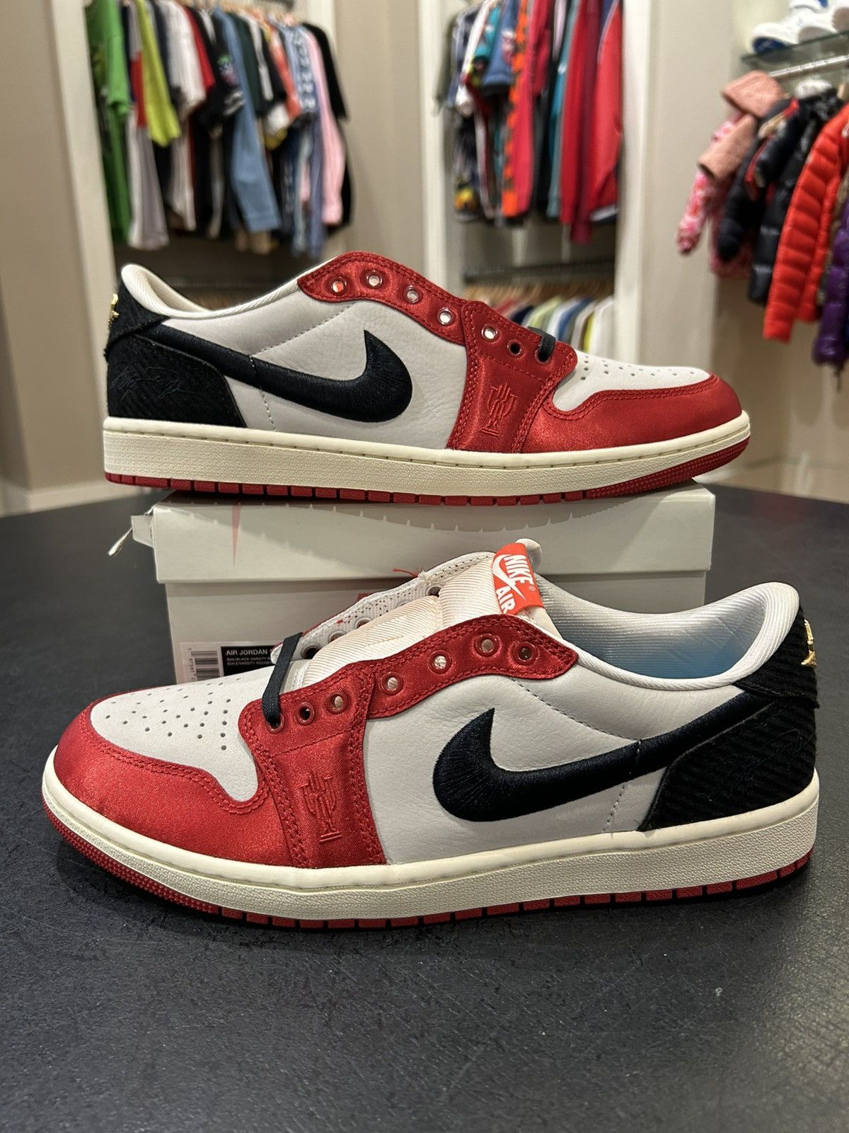 Jordan 1 Retro Low OG ‘Trophy Room Rookie Card Away’