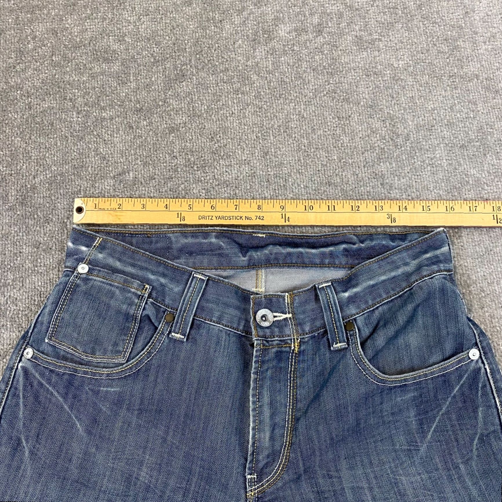 Levi's LEVI STRAUSS 514 Jeans Mens 32x32 Slim Straight Blue Light Wash Denim Pants Size US 32 / EU 48 - 3 Thumbnail