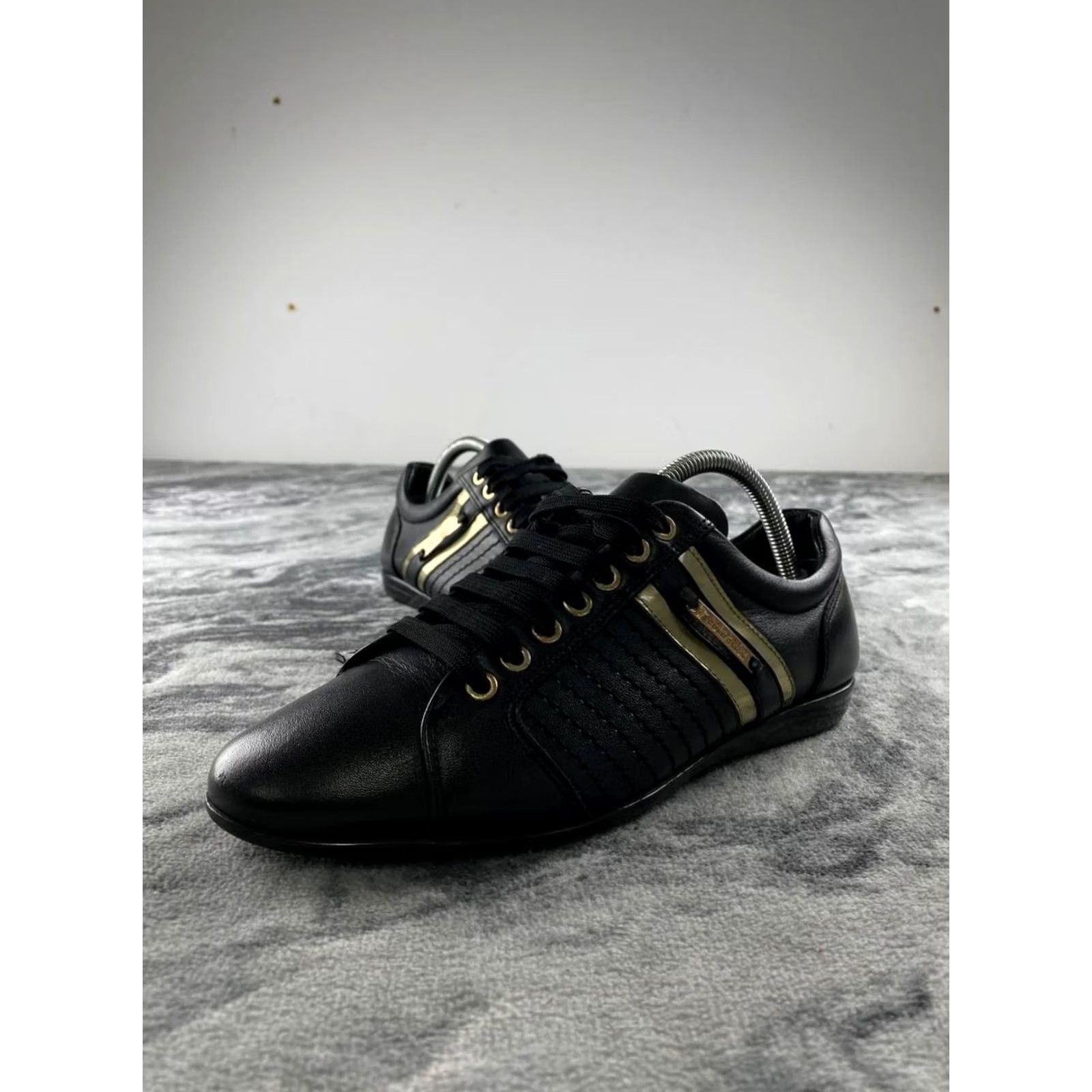 Versace Versace Collection Leather Sneakers Women Size 39 Black Casual Walking Logo Leather Upper Lining Rubber Outsole Low Top Size US 8 / IT 38 - 2 Thumbnail