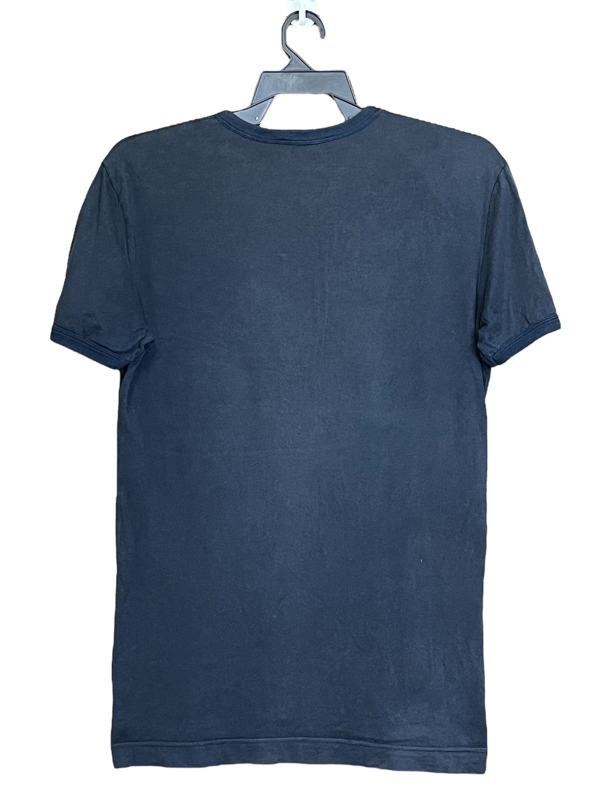 Iconic🔥D&G dolce & gabbana v-neck tee shirt