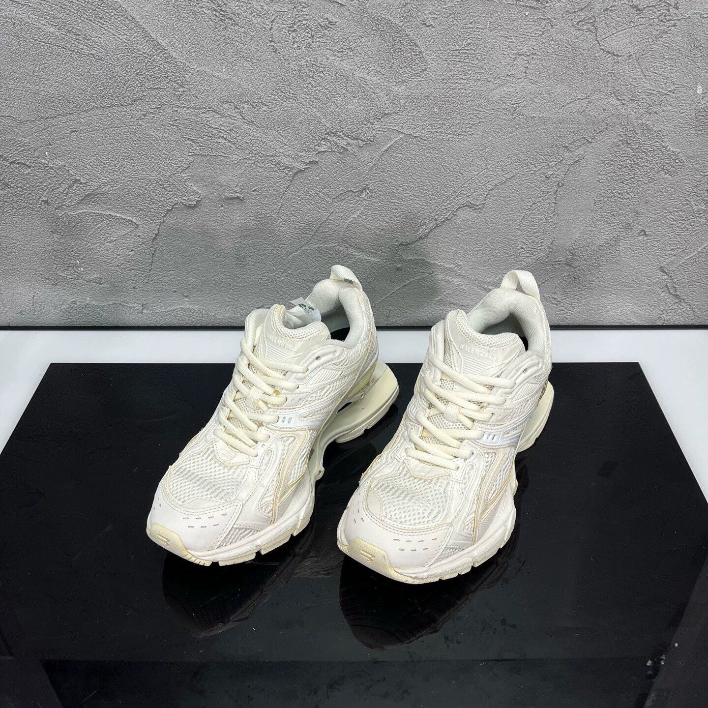 Balenciaga Balenciaga X-Pander Sneakers EU 38 Like New Size US 7 / IT 37 - 1 Thumbnail