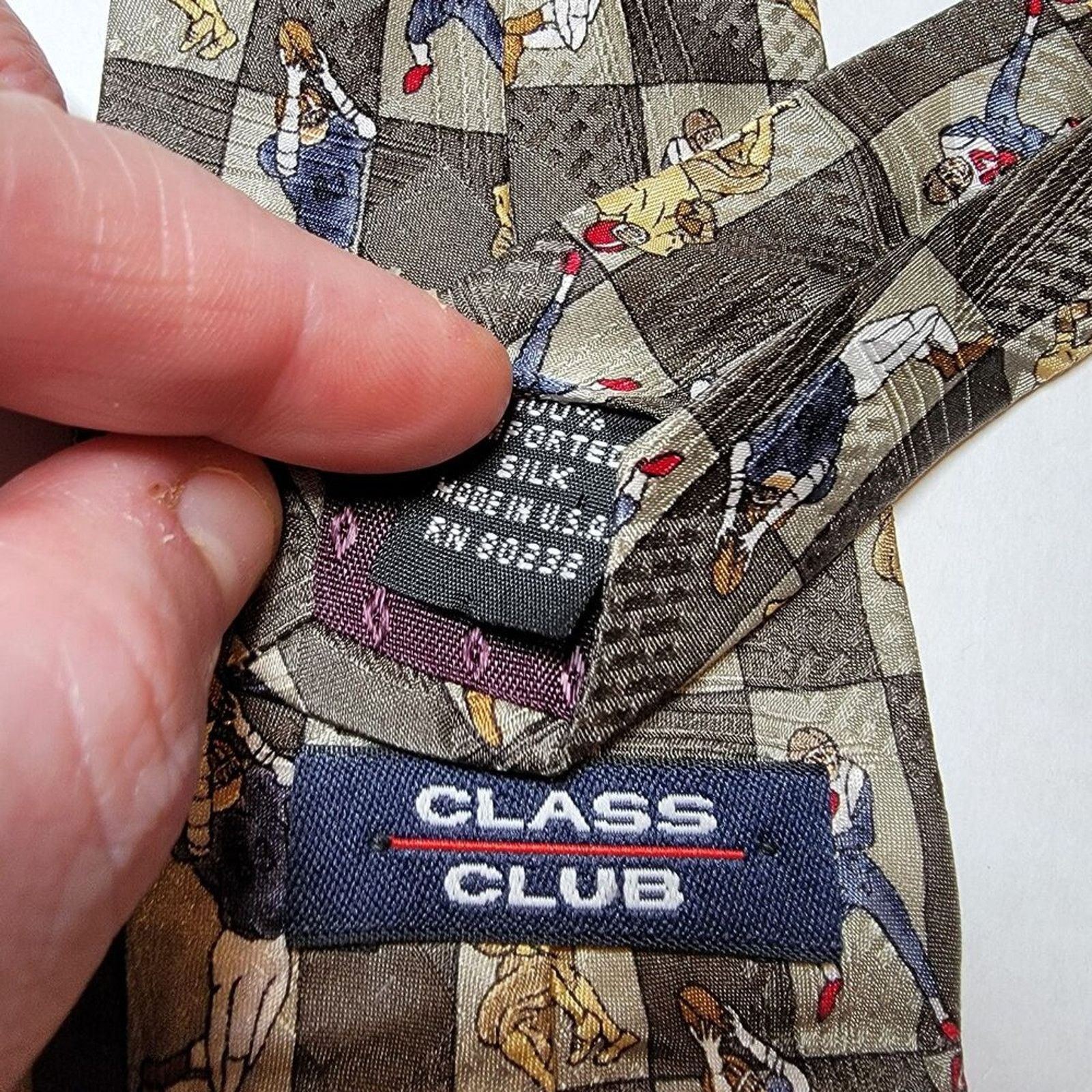 Class Club Class Club Tie Green Squares Football Players - 100% Silk Size ONE SIZE - 4 Thumbnail