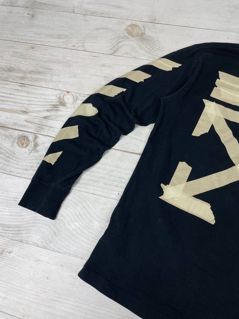 Off-White Off-White Big Logo Print Long Sleeve T-Shirt Y2K Size US S / EU 44-46 / 1 - 23 Thumbnail