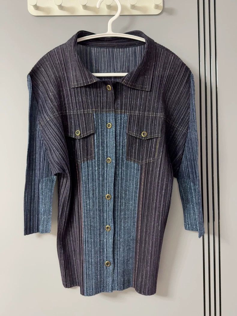 Issey Miyake issey miyake Pleated denim style shirt Size US M / EU 48-50 / 2 - 1 Thumbnail