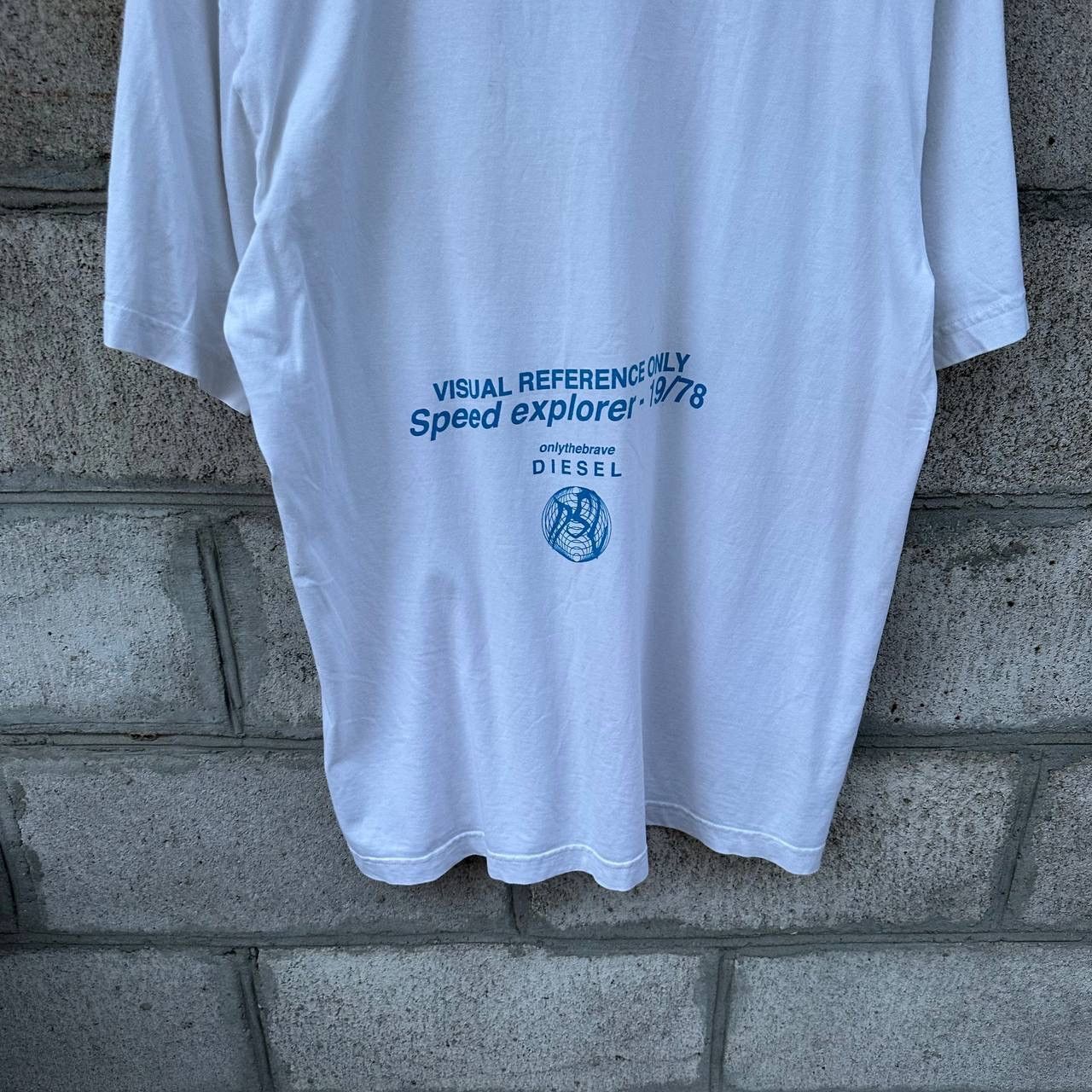 Diesel VTG Diesel T-shirts Big Logo Size L Y2K 00s USA Size US L / EU 52-54 / 3 - 7 Thumbnail