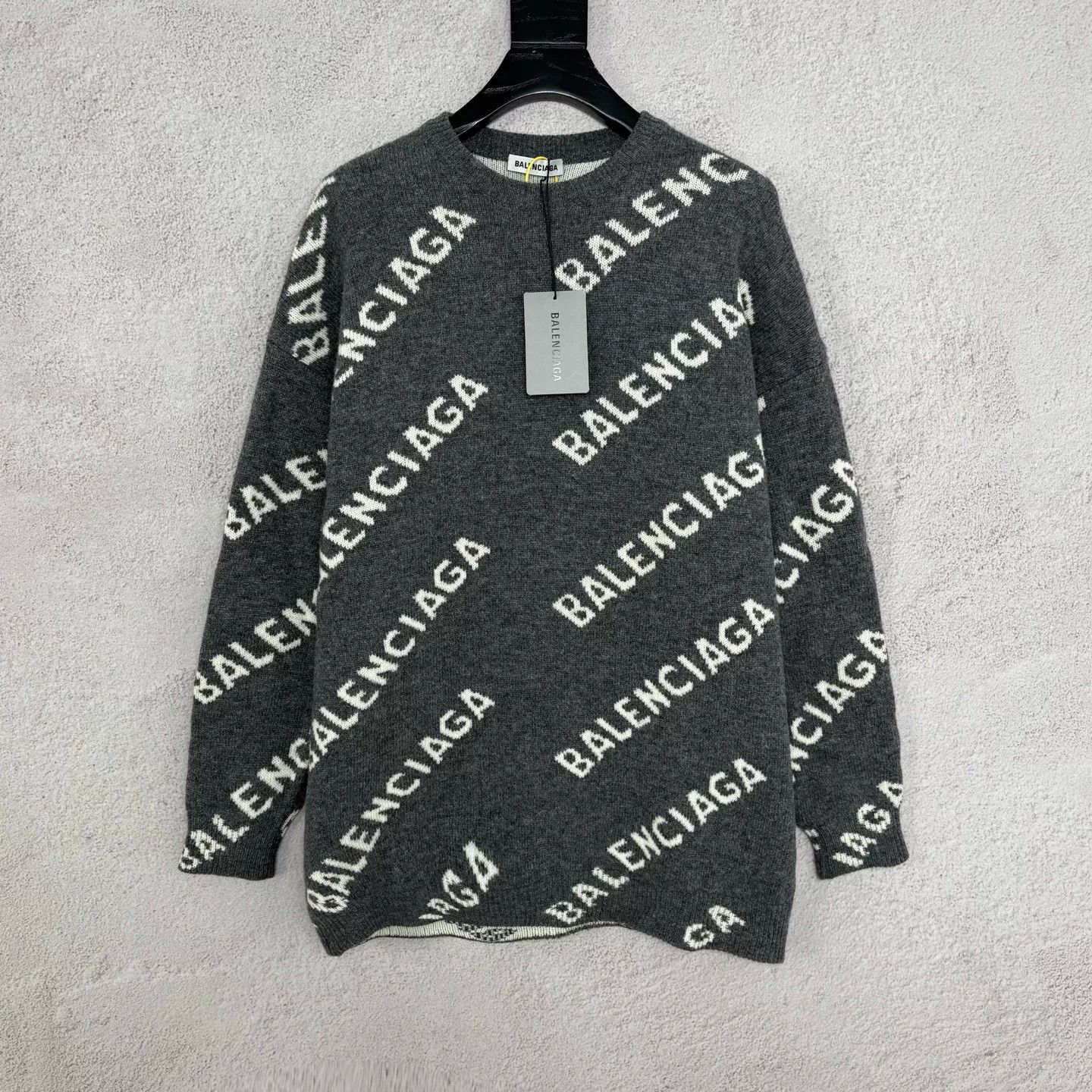 Balenciaga Balenciaga All-Over Logo Knit Sweater Size XS Size US XS / EU 42 / 0 - 1 Thumbnail