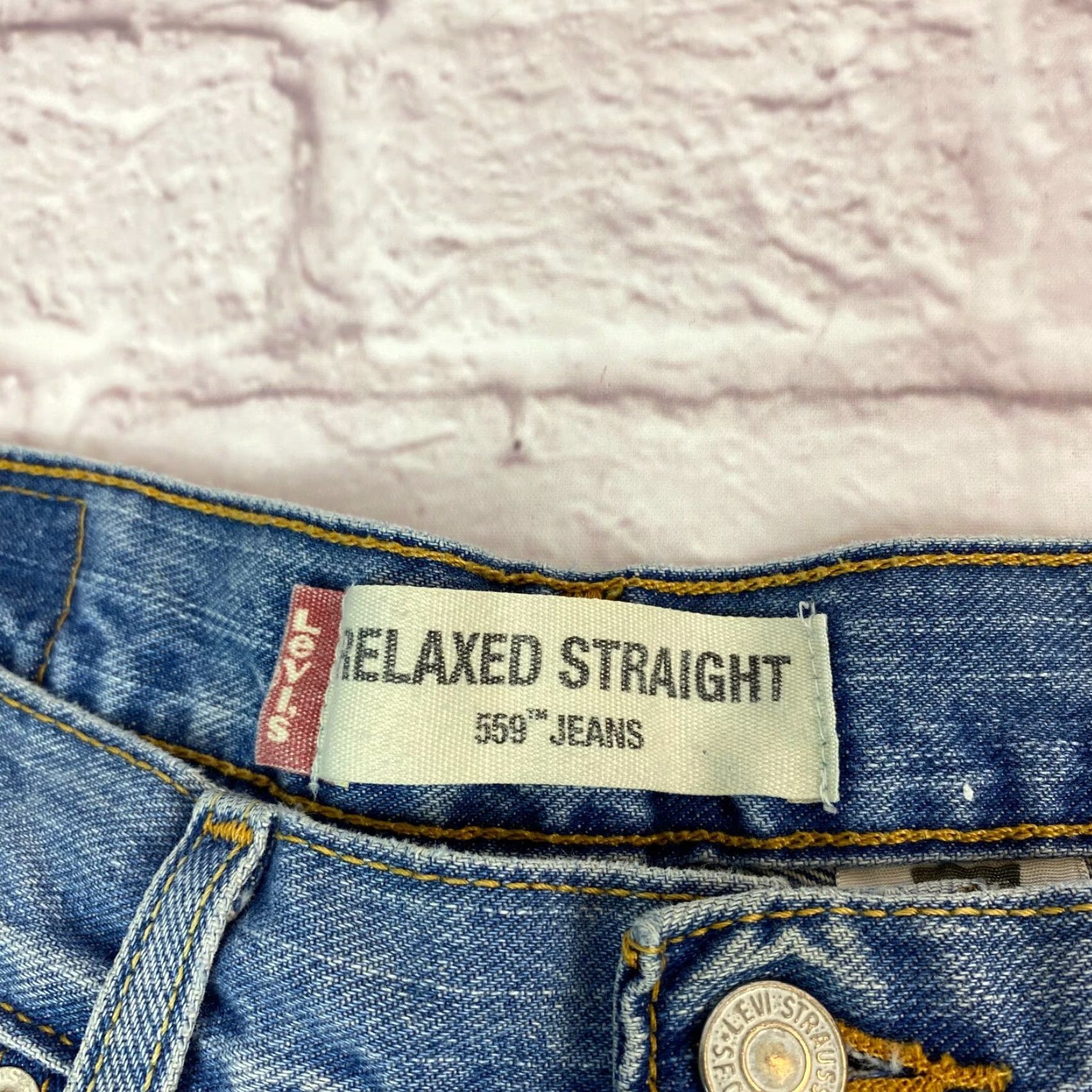 Levi's VINTAGE Levis 559 Relaxed Bermuda Jean Shorts Mens W30 Medium Blue 90s Outdoor 5-Pocket Design Zipper Button 3 in Inseam Denim Cotton Slim? Size US 30 / EU 46 - 2 Thumbnail