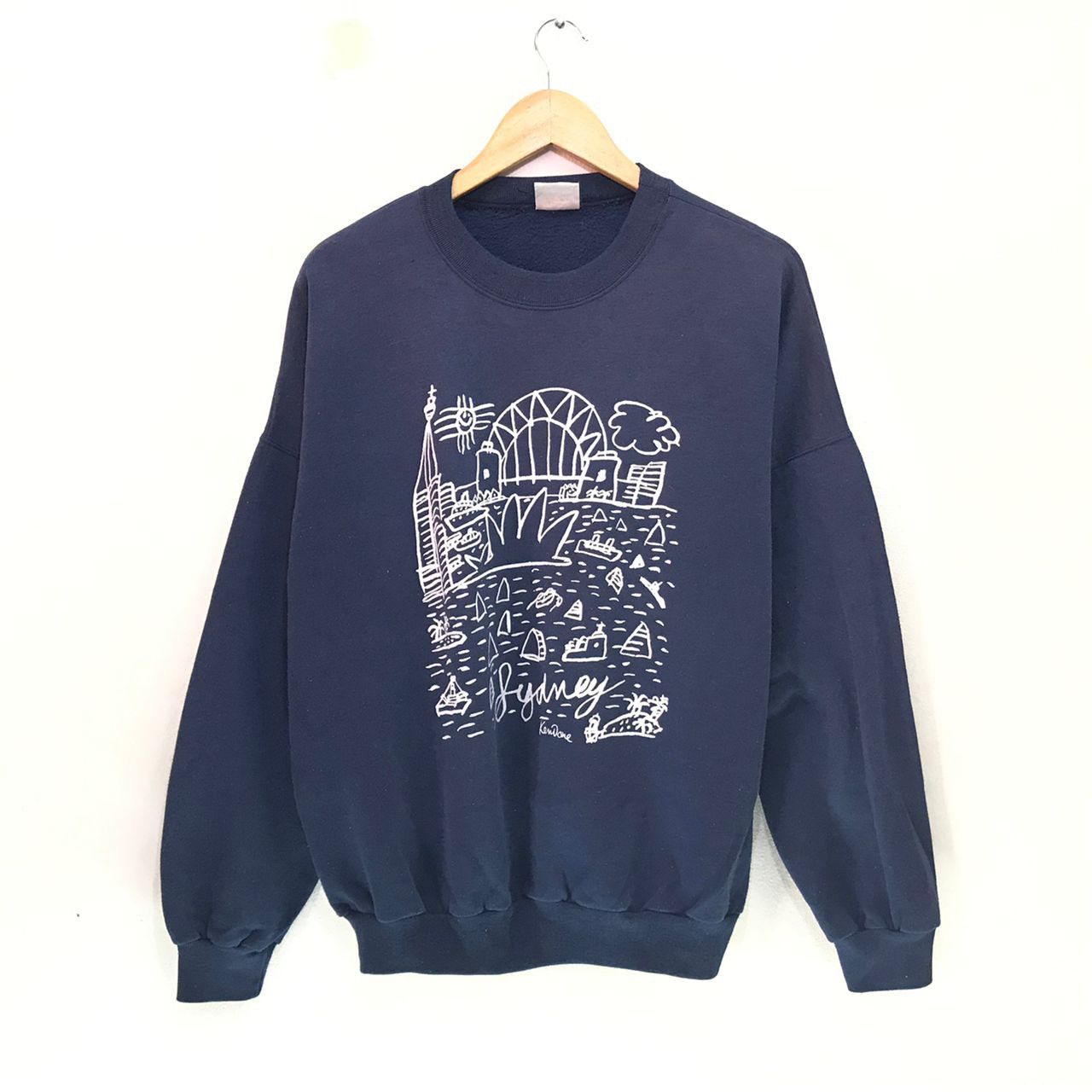 Vintage Done Art And Design sweatshirt Size US L / EU 52-54 / 3 - 1 Thumbnail