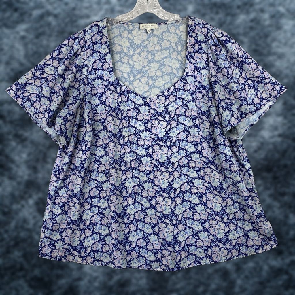 Vintage Skies are Blue Skies are Blue Top Womens 2X Curvy Floral Short Sleeve V Neck Blouse Blue Bohemian 2X Womens Size XXL / US 16-18 / IT 52-54 - 1 Thumbnail