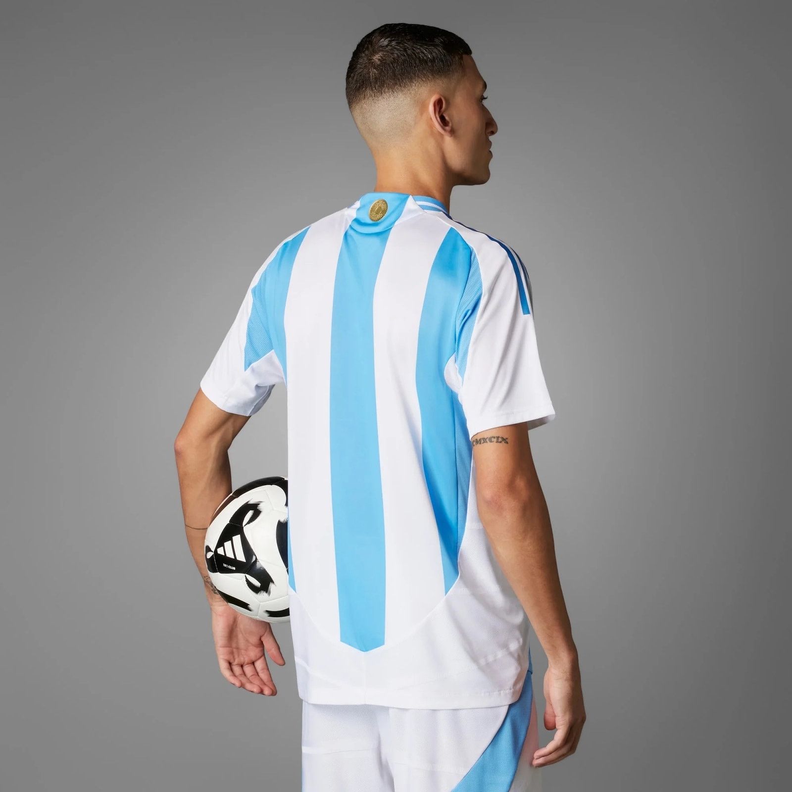 Adidas ADIDAS Men’s XL ARGENTINA 2024 HOME AUTHENTIC JERSEY IP8388 Size US XL / EU 56 / 4 - 3 Thumbnail