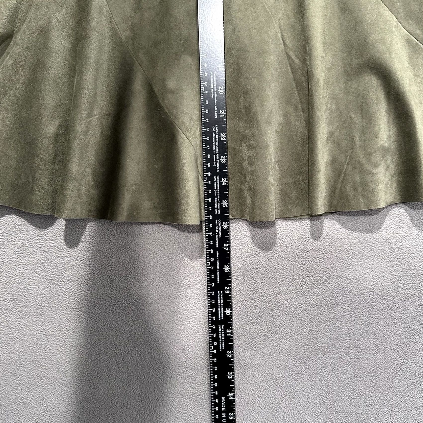 Olive G.I.L.I Got It Love It Skirt Womens 10 Olive Green Faux Suede Flared A-Line READ Size 32" / US 10 / IT 46 - 8 Thumbnail