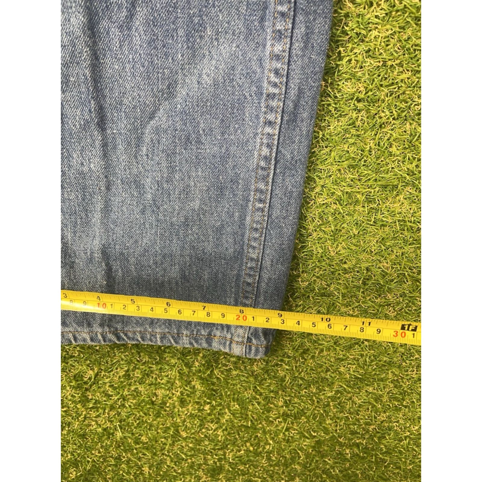 Levi's VINTAGE Levi's Bell Bottom Jeans Jeans Womens 28x33 Medium Wash 1970s Hipster Bohemian 90s Mens Girls? Size 34" / US 12 / IT 48 - 6 Thumbnail