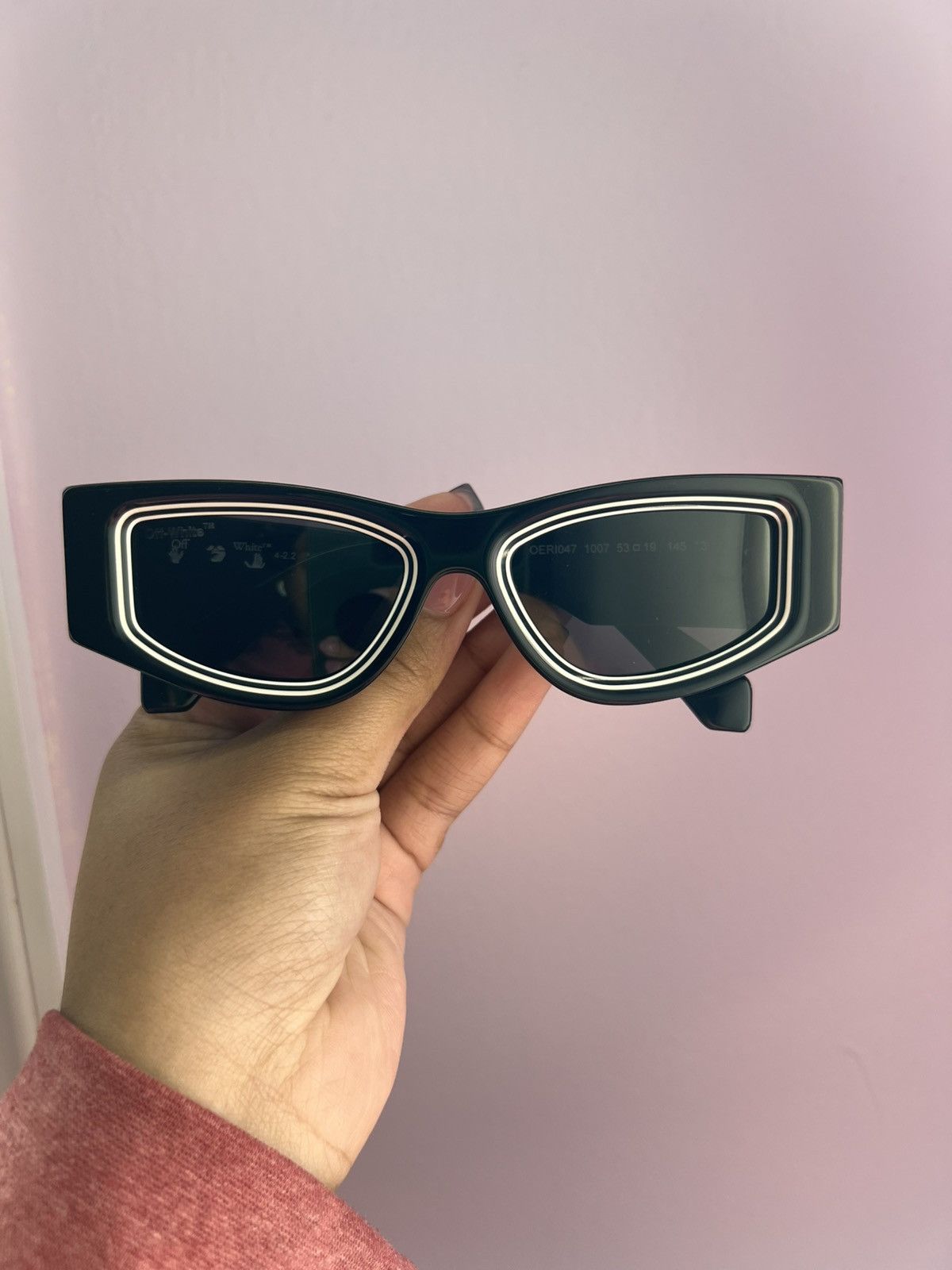 AUTHENTIC Off-White Sunglasses