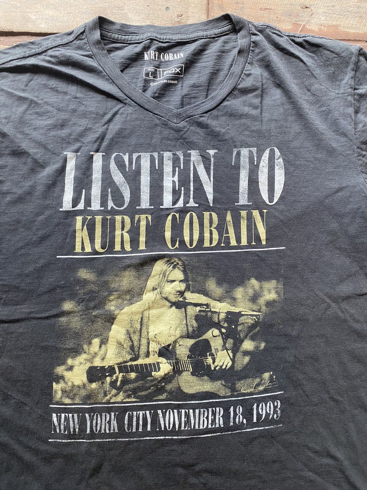 Band Tees × Nirvana × Vintage Vintage 2016 Kurt Cobain T Shirts Size US L / EU 52-54 / 3 - 2 Thumbnail