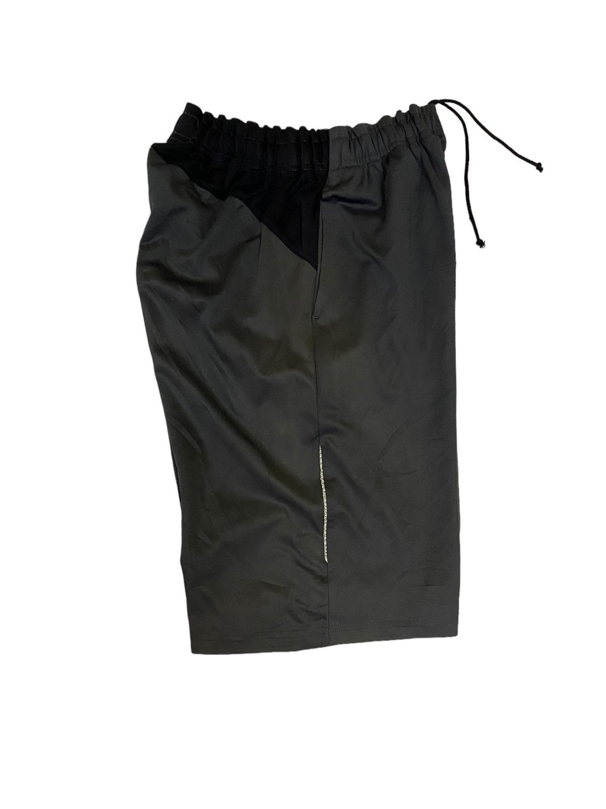 New Balance Vintage NEW BALANCE pants short Size US 32 / EU 48 - 8 Thumbnail