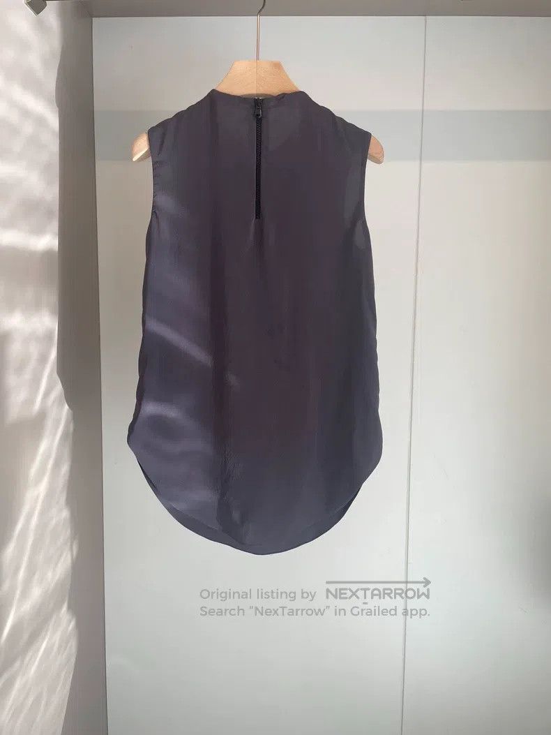 Brunello Cucinelli Brunello Cucinelli Lavender Purple Silk Beaded Vest Size XS / US 0-2 / IT 36-38 - 2 Thumbnail