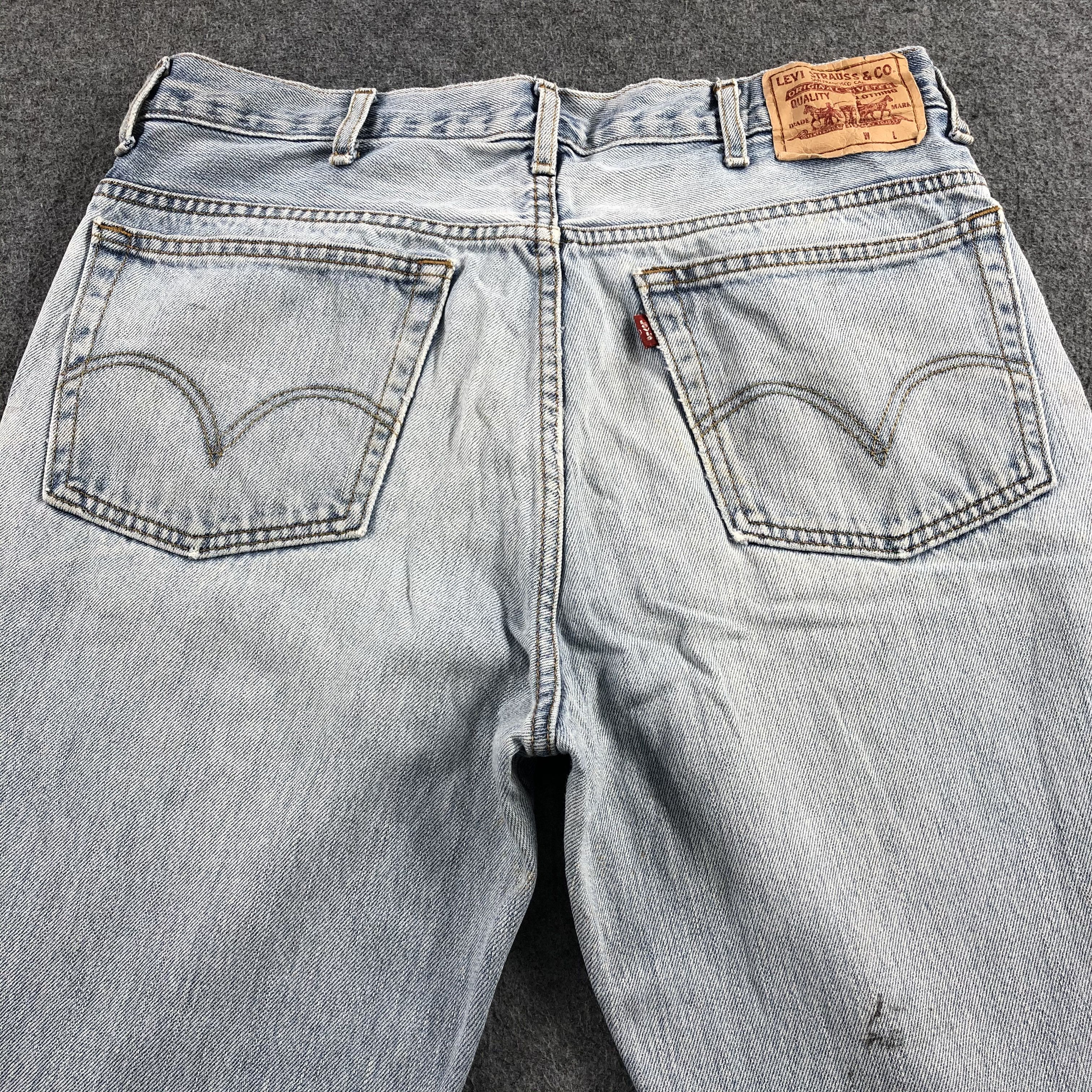 Levi's Vintage Light Wash Levis Jeans-J2059 Size US 34 / EU 50 - 4 Thumbnail
