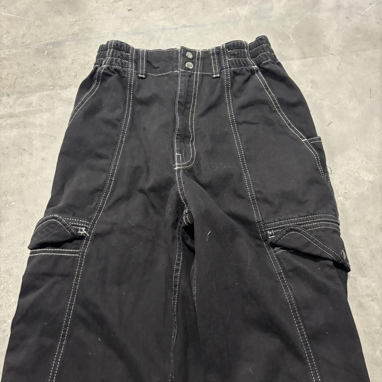 Japanese Brand × Vintage Crazy Vintage Y2K/2000s Grunge Black Streetwear Skater Cargo Pants! Size US 27 - 5 Thumbnail