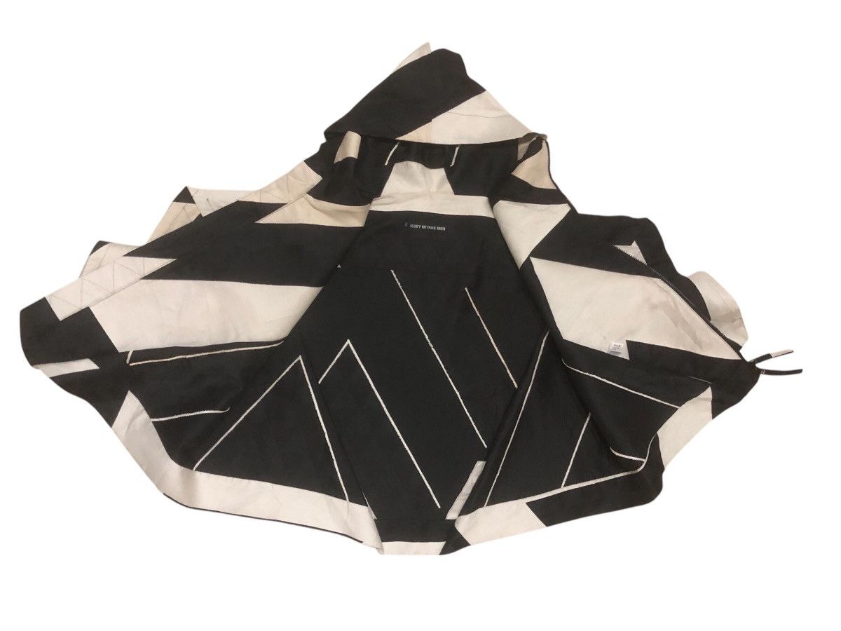 Issey Miyake × Pleats Please Issey Miyake Issey Miyake Man 2020 Fall Winter Jackets Size US L / EU 52-54 / 3 - 3 Thumbnail