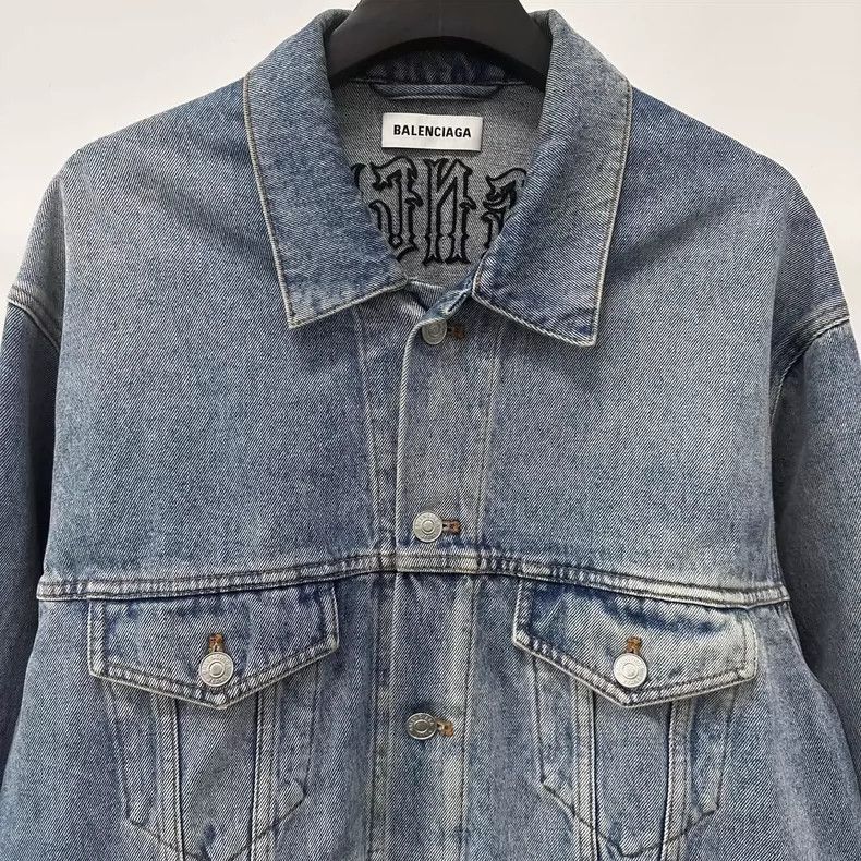 Balenciaga Balenciaga size 36 SS 19 Sanskrit embroidered logo washed d Size US M / EU 48-50 / 2 - 4 Thumbnail