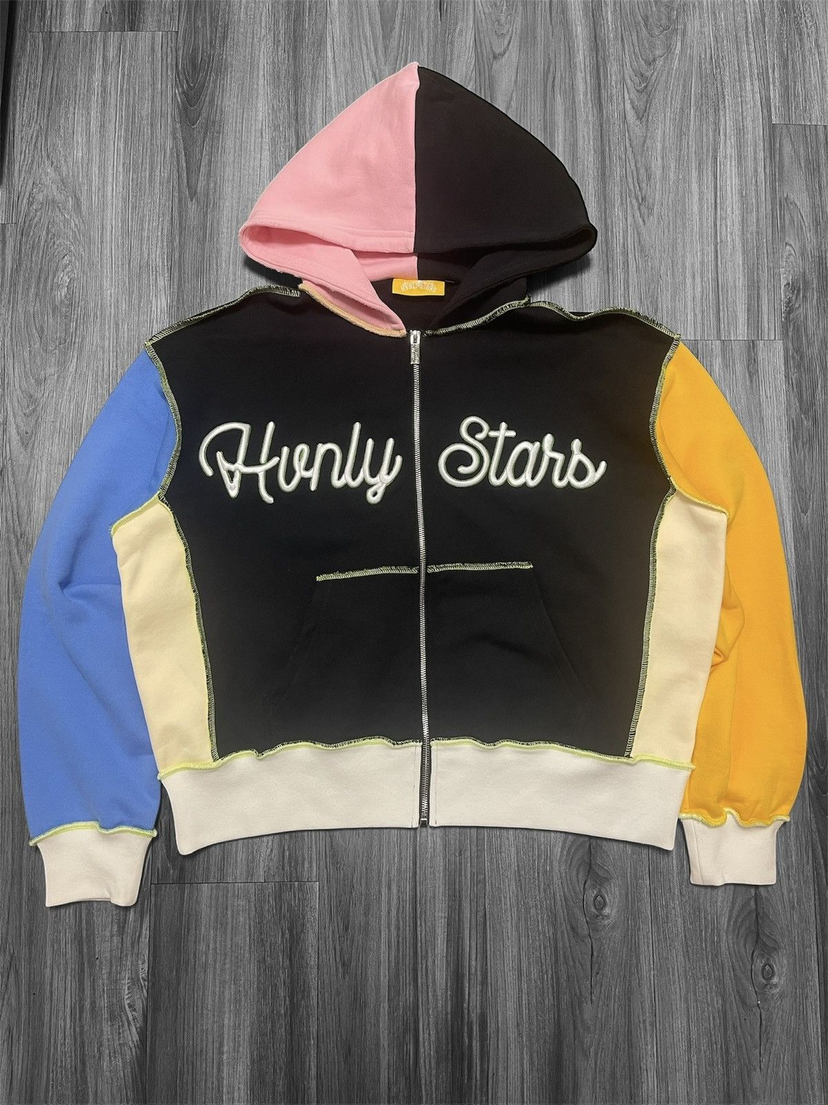 Other HVNLY stars Size US M / EU 48-50 / 2 - 1 Thumbnail