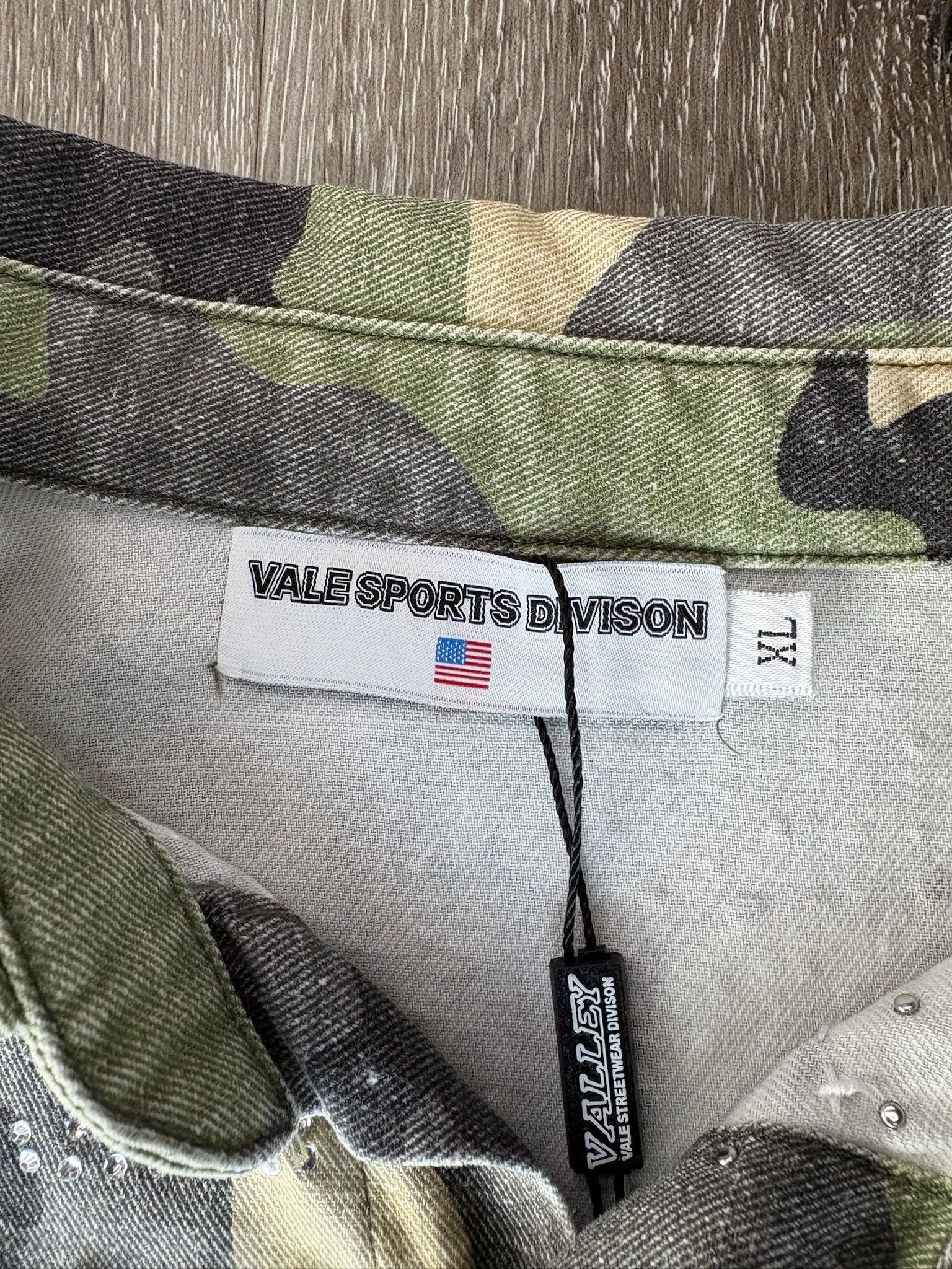 Vale Vale "Soulja" Button up Size US XL / EU 56 / 4 - 3 Thumbnail