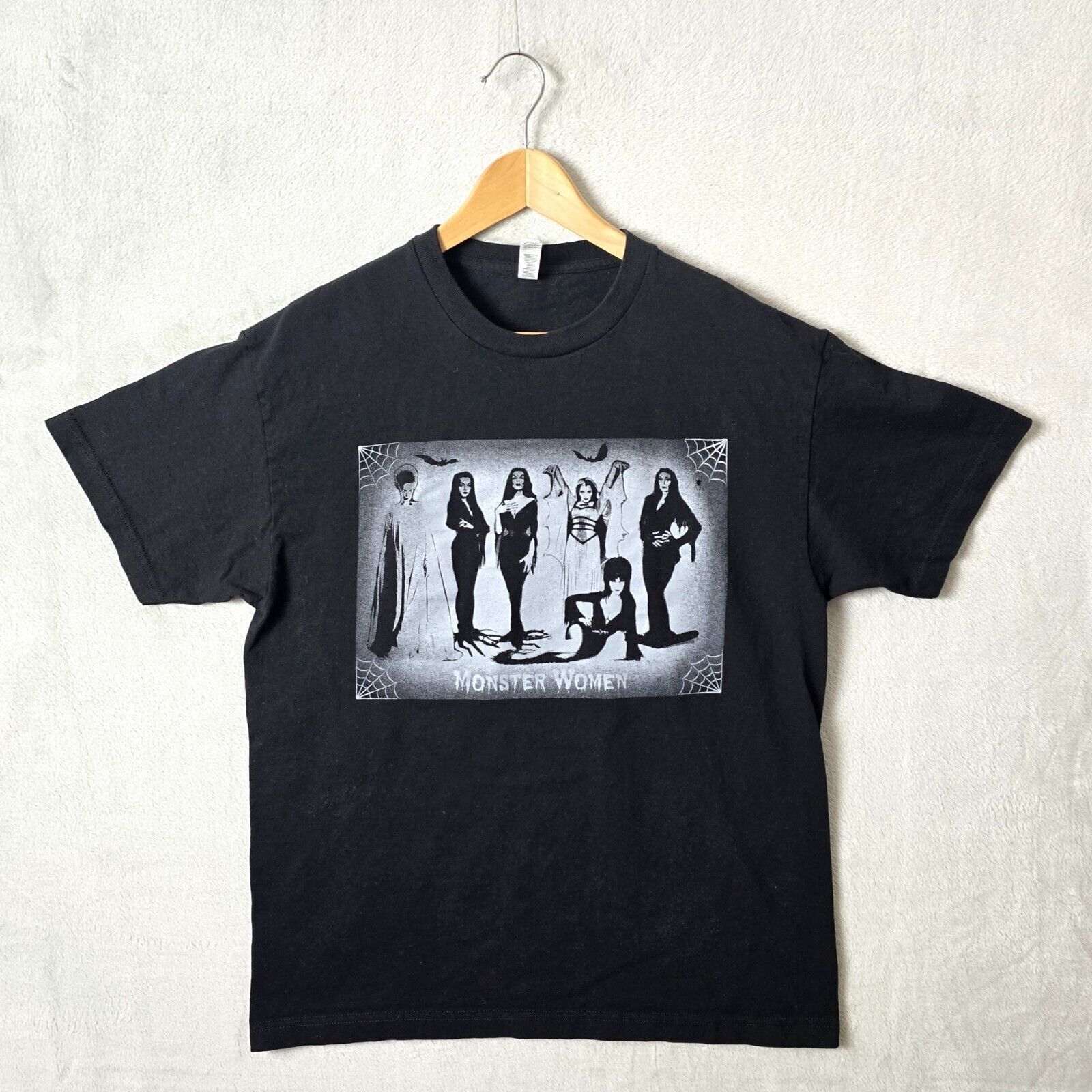 Alstyle Monster Women Shirt Size Large Horror Movie Halloween Size US L / EU 52-54 / 3 - 2 Thumbnail
