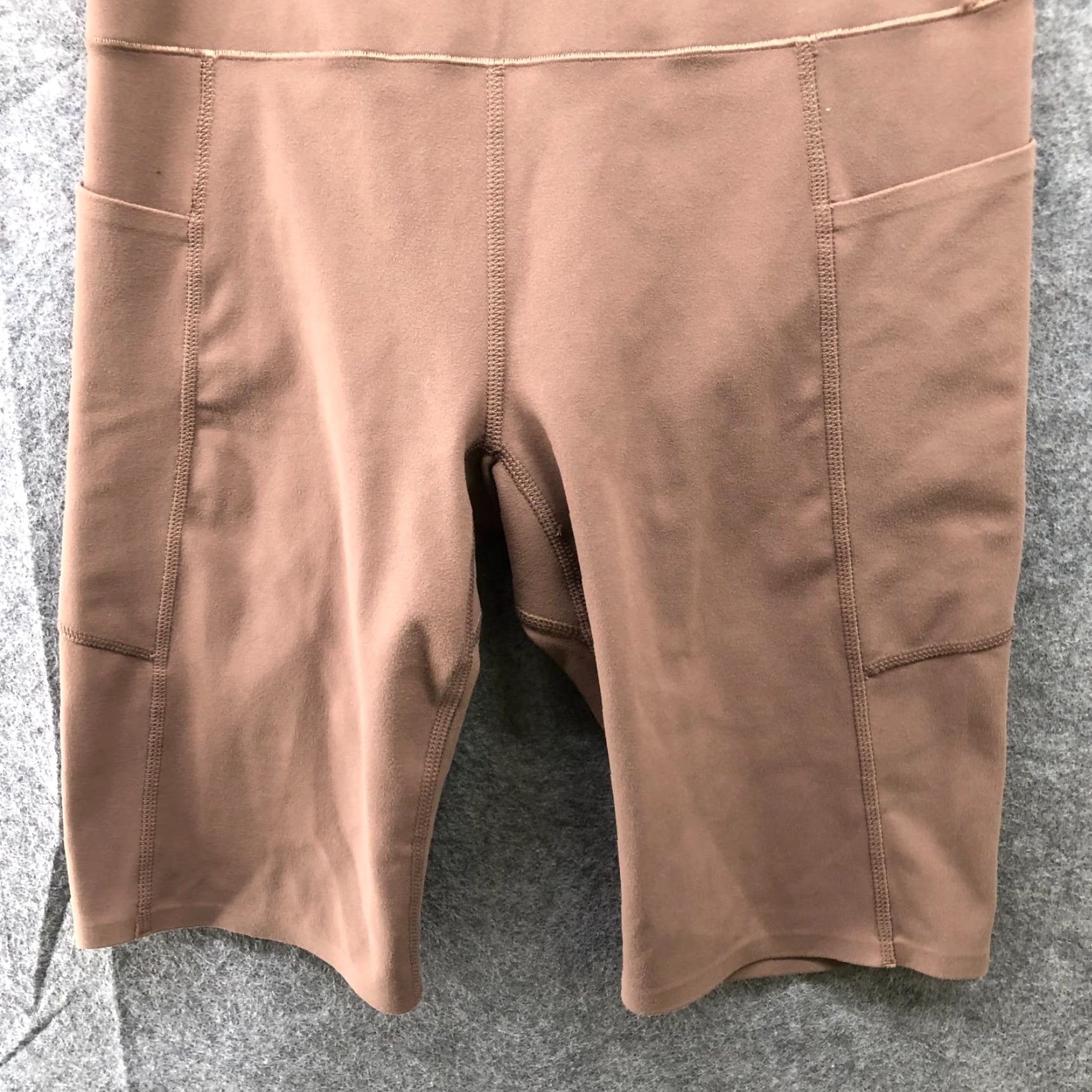 Uniqlo Uniqlo Airism Soft Active Biker Shorts Womens XS Tan Brown Dry Gym Yoga Cycling Size 26" / US 2 / IT 38 - 4 Thumbnail
