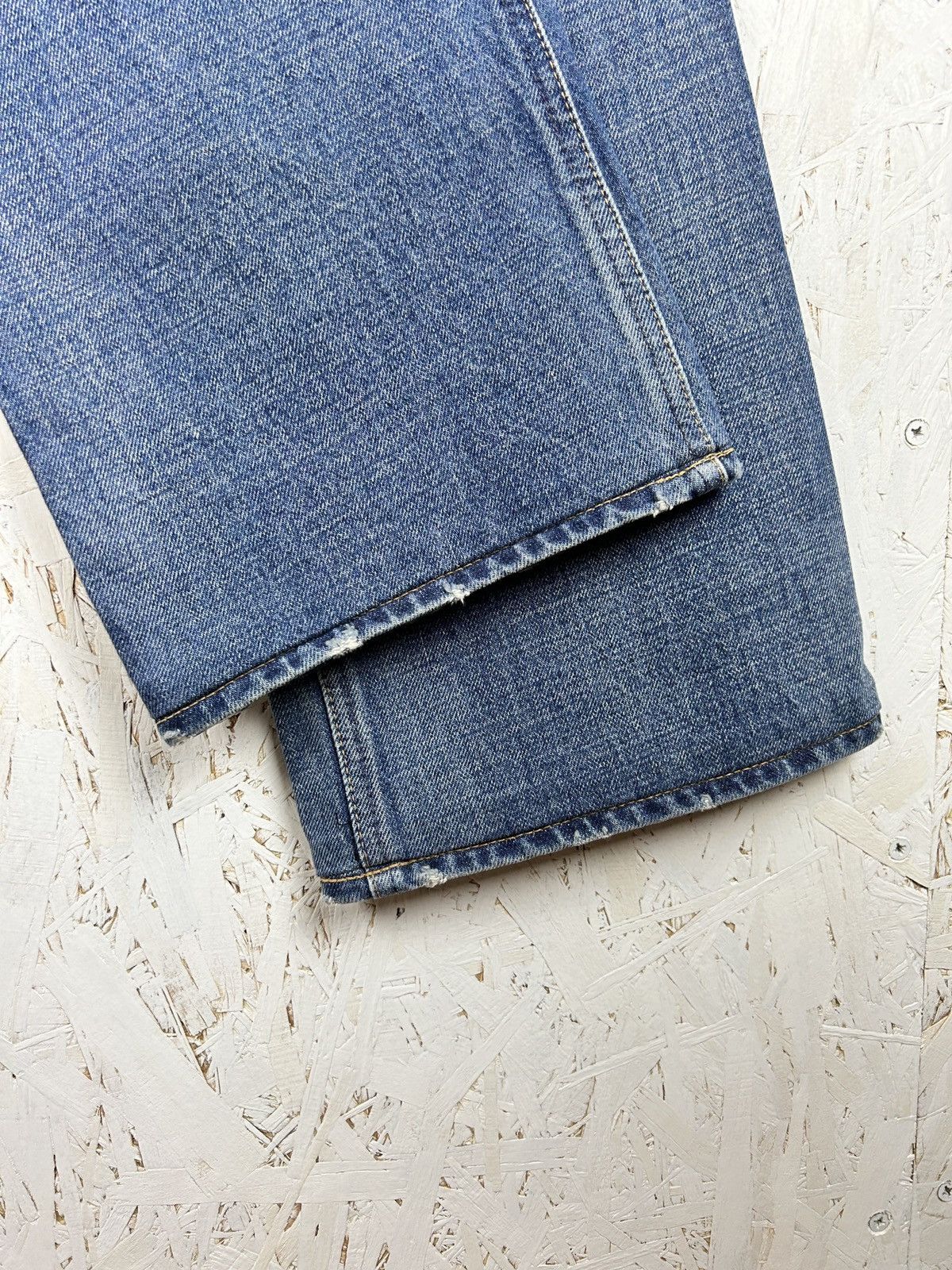 Celine Celine Triomphe Signature Cut Off Washed Flare Jeans Size 28" / US 6 / IT 42 - 7 Thumbnail