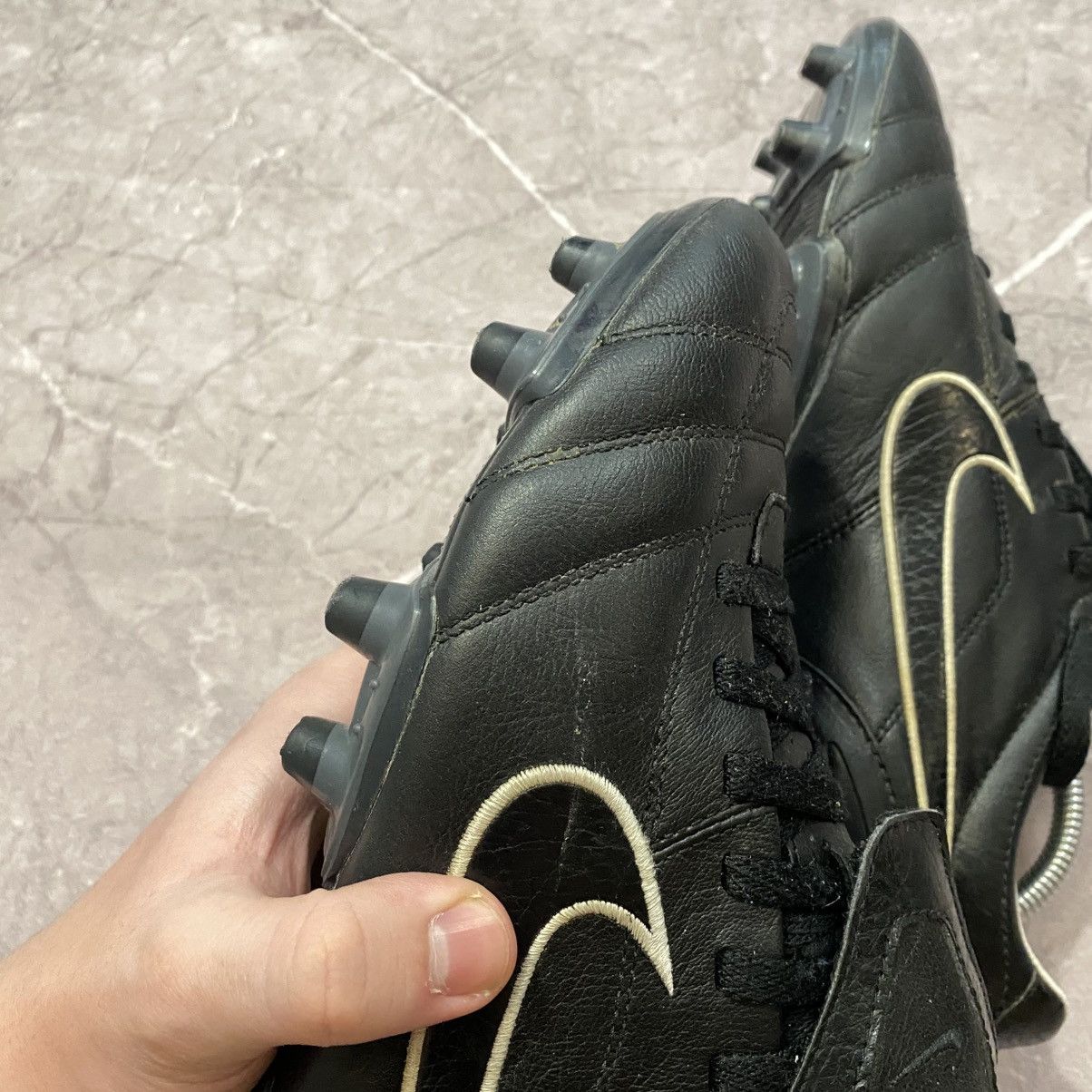 Nike VINTAGE NIKE TIEMPO MYSTIC II FG R10 FOOTBALL BOOTS Size US 10.5 / EU 43-44 - 7 Thumbnail