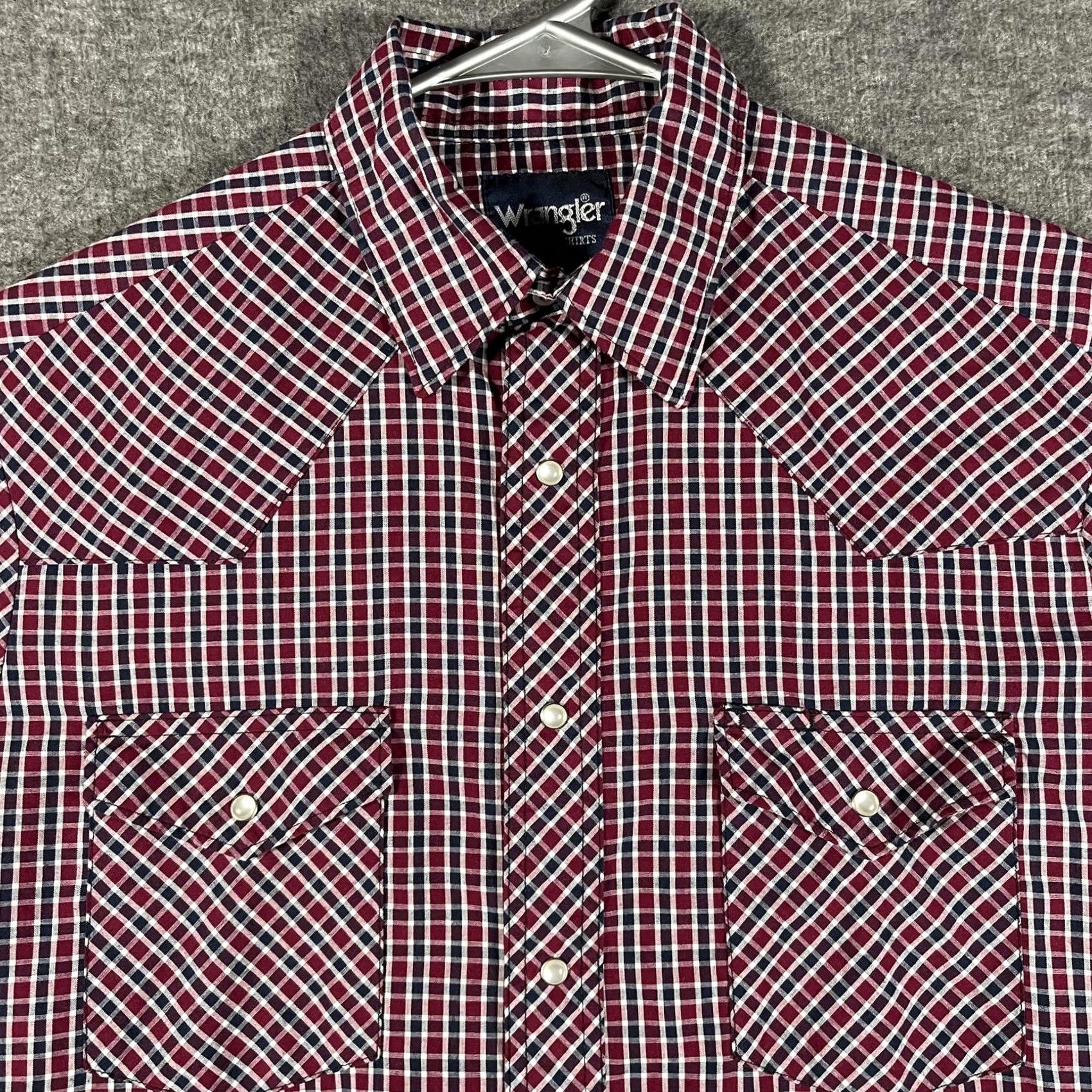Wrangler Wrangler Shirt Mens M Red Plaid Western Pearl Snap Short Sleeve Cowboy Western Shirt Mens M Red Plaid Pearl Snap Short Sleeve Sony? Size US M / EU 48-50 / 2 - 2 Thumbnail