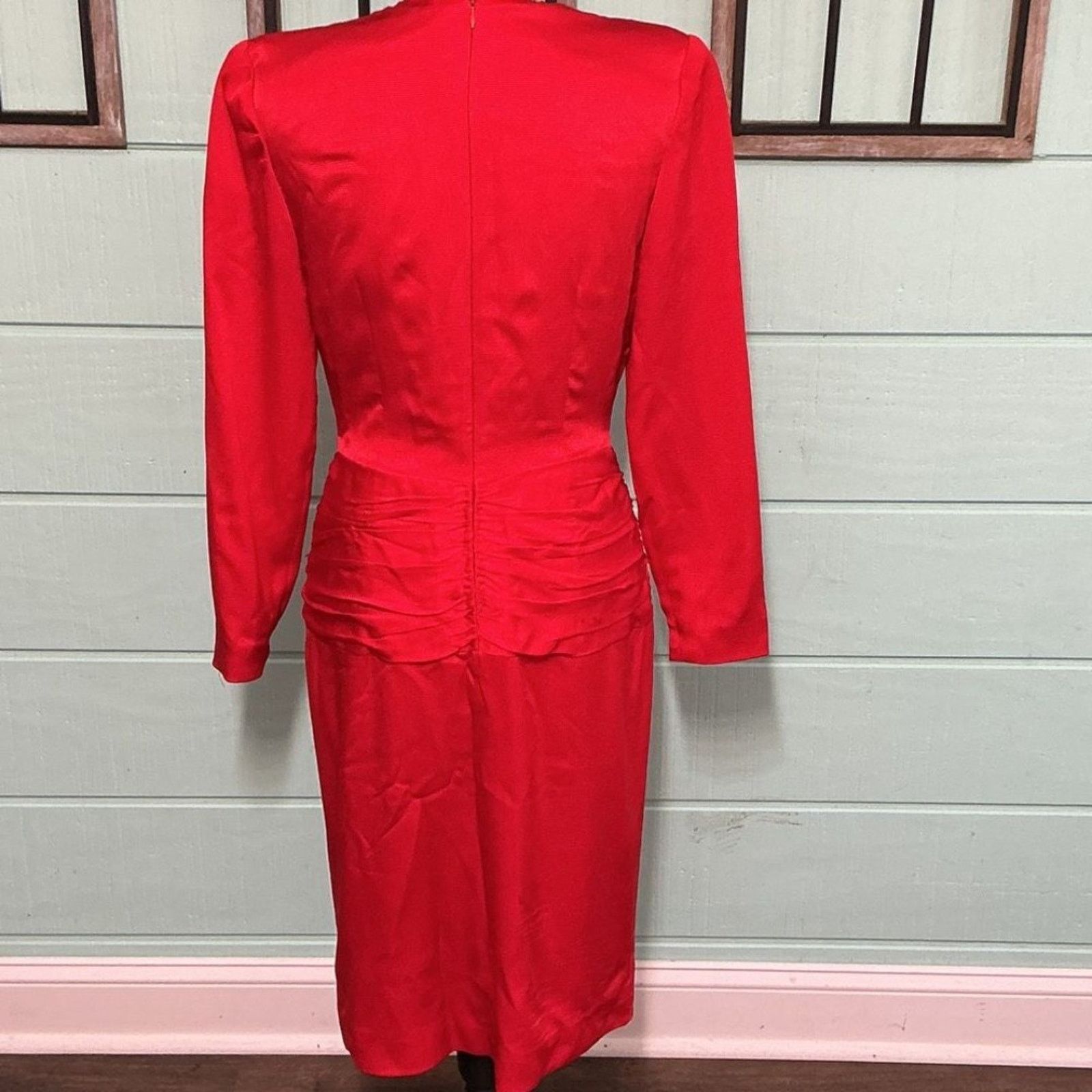 Homemade Vintage Red Satin Midi Dress Long Sleeve Formal Size S / US 4 / IT 40 - 2 Thumbnail