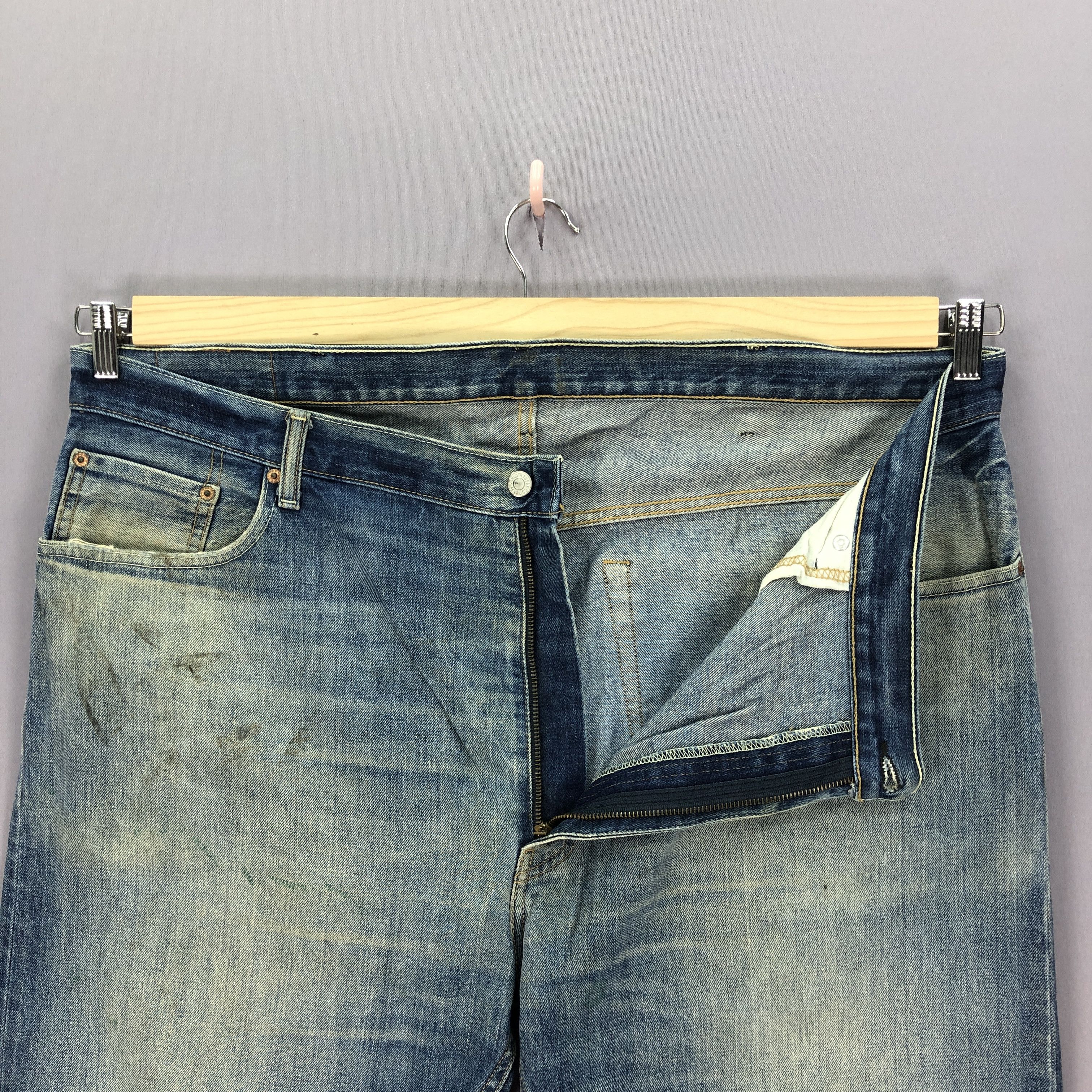 Levi's Vintage Levis 559 Baggy Faded Jeans Levi's Light Wash Denim Size US 44 / EU 60 - 6 Thumbnail