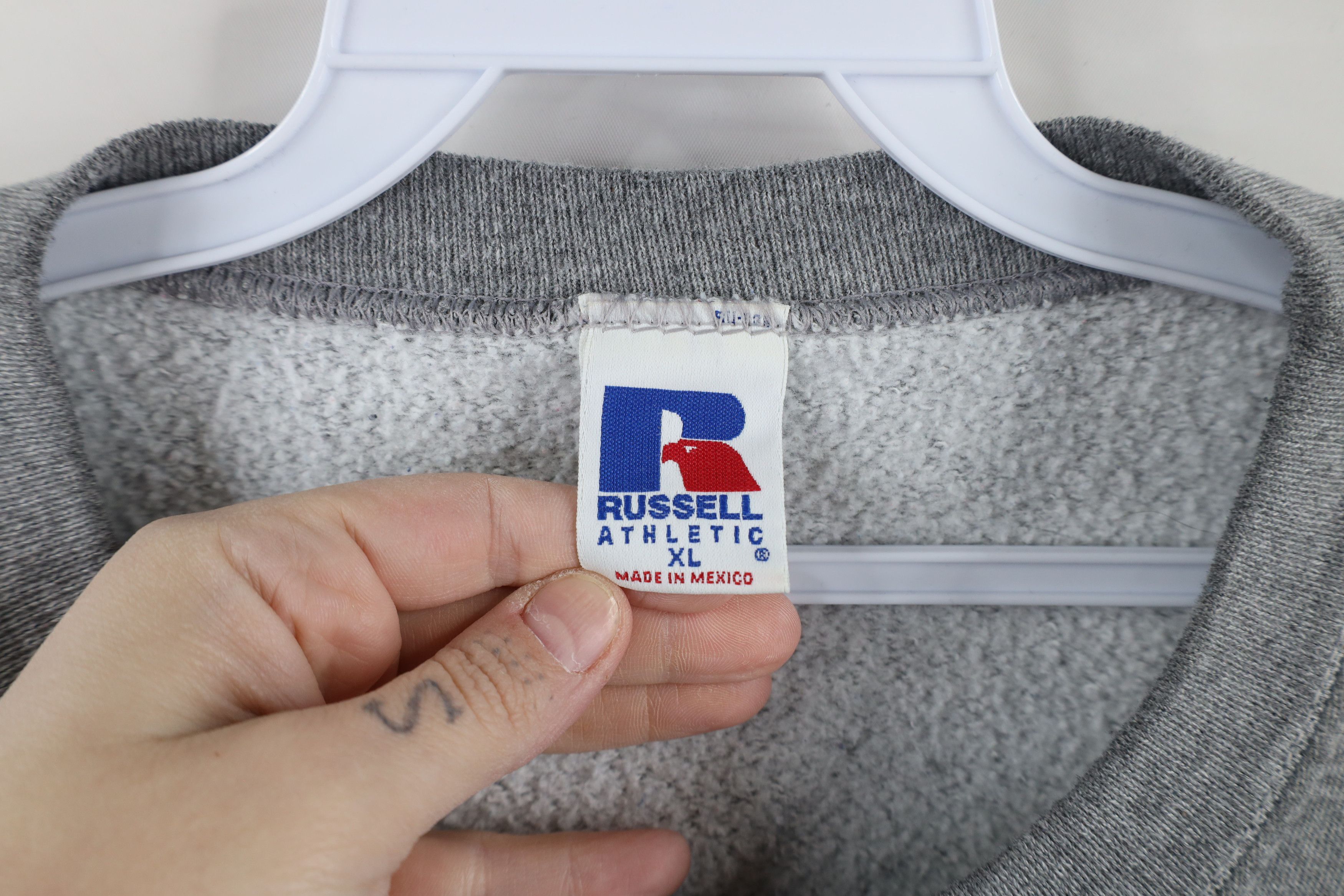 Russell Athletic × Vintage Vintage 90s Russell Athletic Crewneck Sweatshirt Gray Size US XL / EU 56 / 4 - 9 Thumbnail