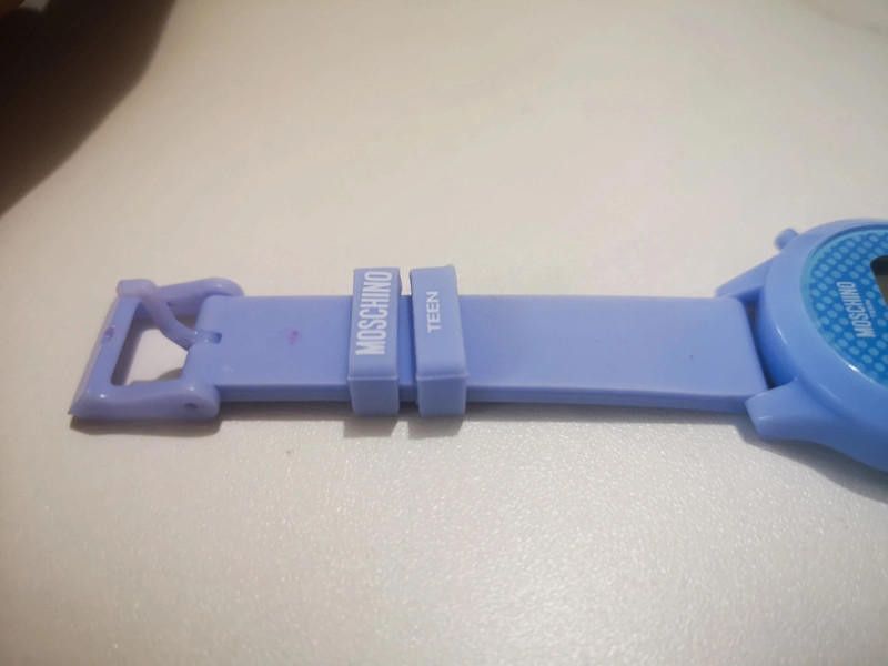 Moschino Moschino purple plastic watch Size ONE SIZE - 8 Thumbnail