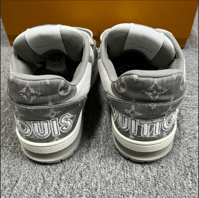 Louis Vuitton Louis Vuitton low-top sneakers 39.5 Size US 6.5 / EU 39-40 - 3 Thumbnail