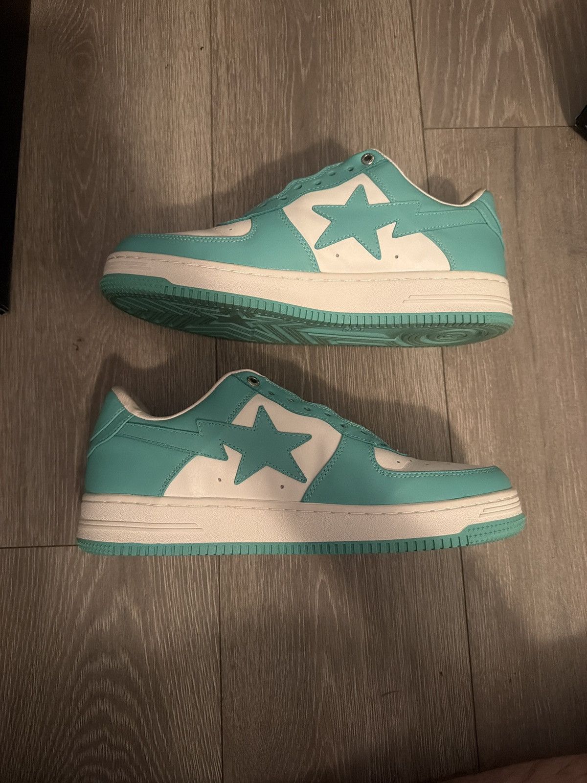 Bape 2022 White green bapesta Size US 11 / EU 44 - 2 Thumbnail