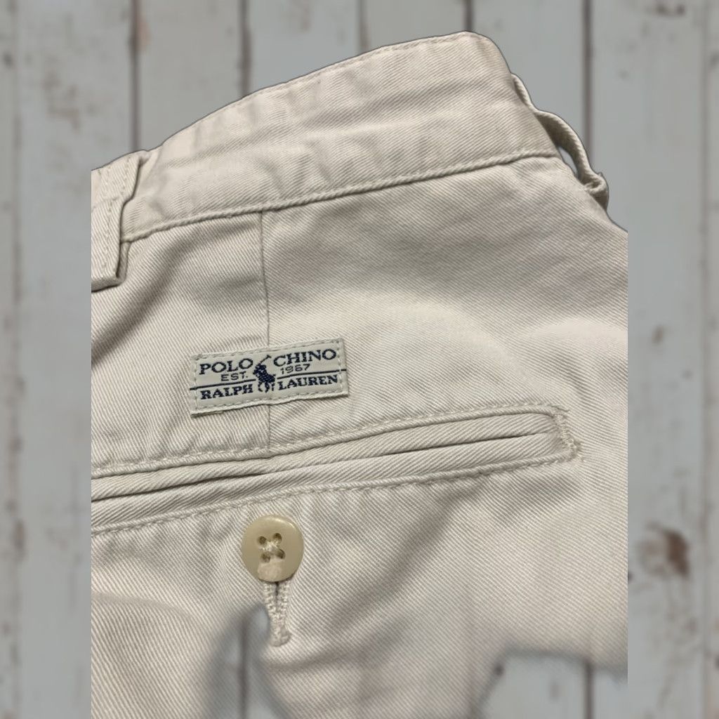 Polo Ralph Lauren VINTAGE Polo Ralph Lauren Men Shorts Size 40 Casual Chino Pleated Khaki Tan 90s City Style Size US L / EU 52-54 / 3 - 1 Thumbnail
