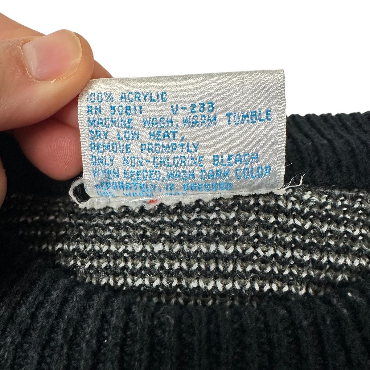 Vintage Vintage Circuit Grey Knit Sweater Fair Isle Snowflake Tree Size US M / EU 48-50 / 2 - 4 Thumbnail