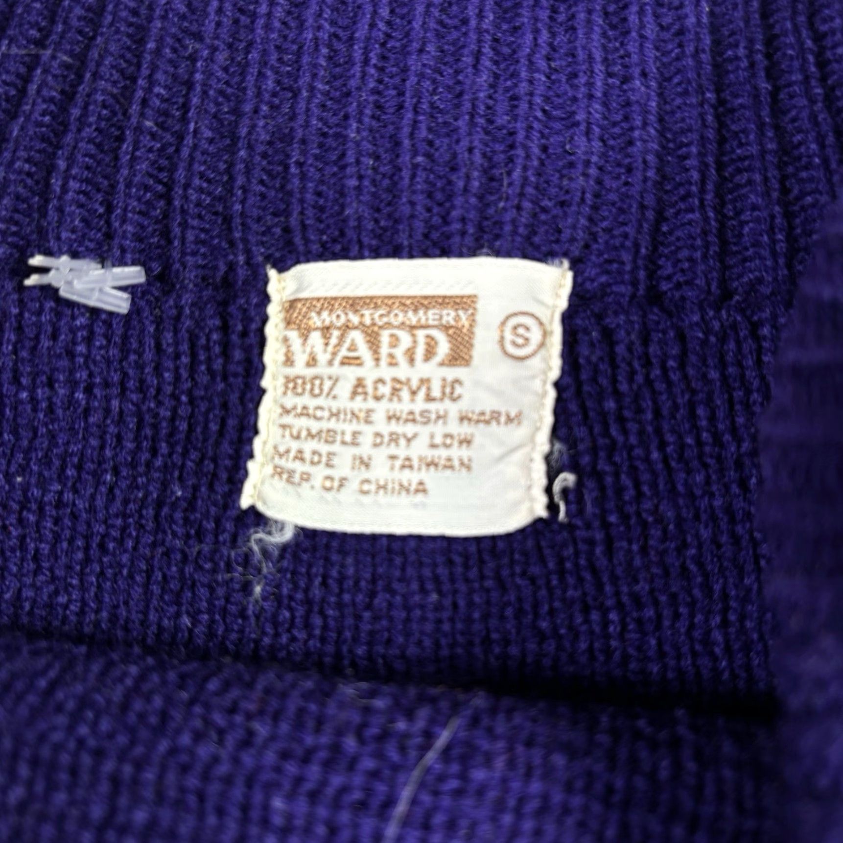Vintage VINTAGE Diamond Sweater Shirt? Size US S / EU 44-46 / 1 - 5 Thumbnail